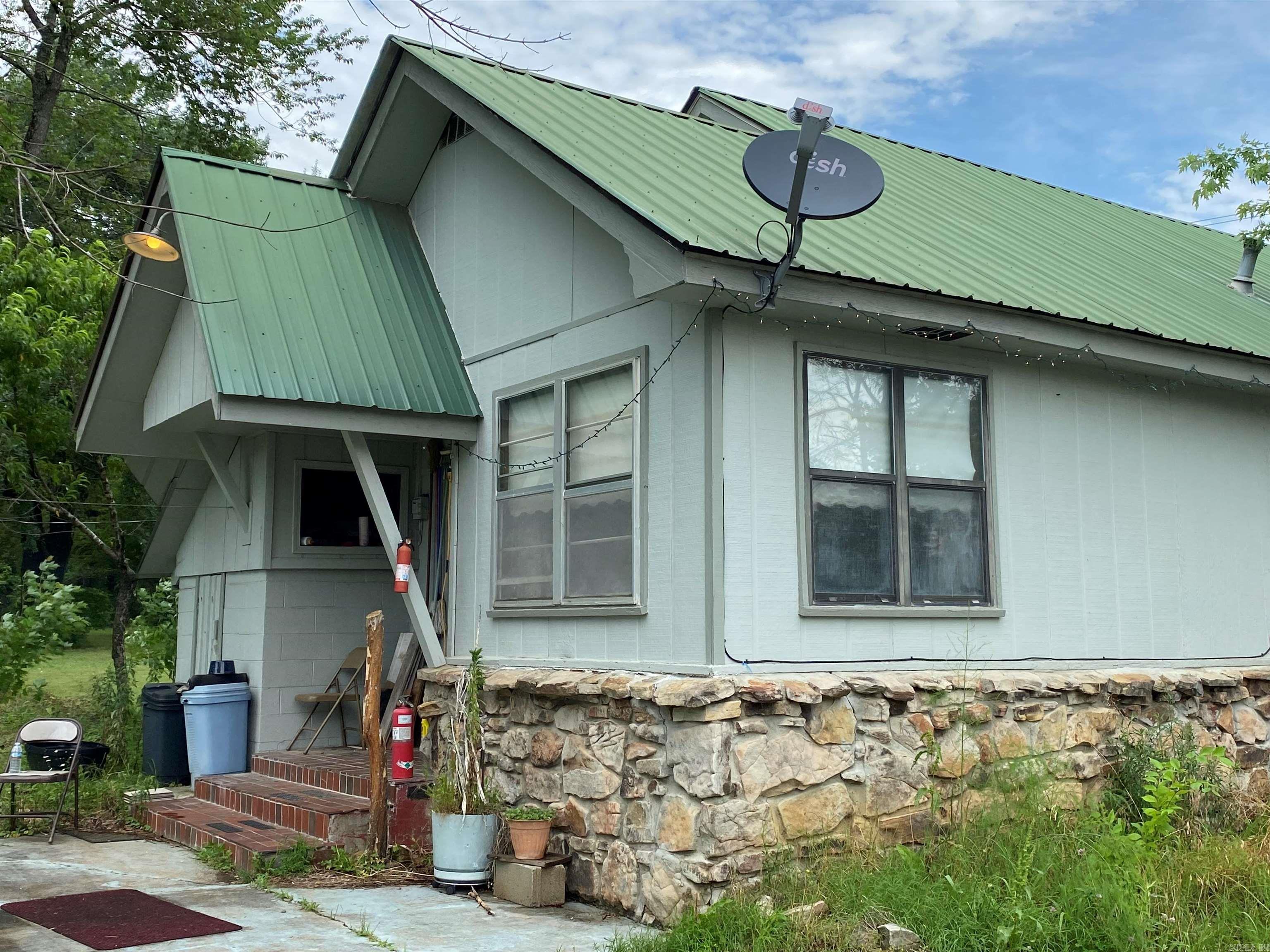 325 N HWY 65  Saint Joe, AR