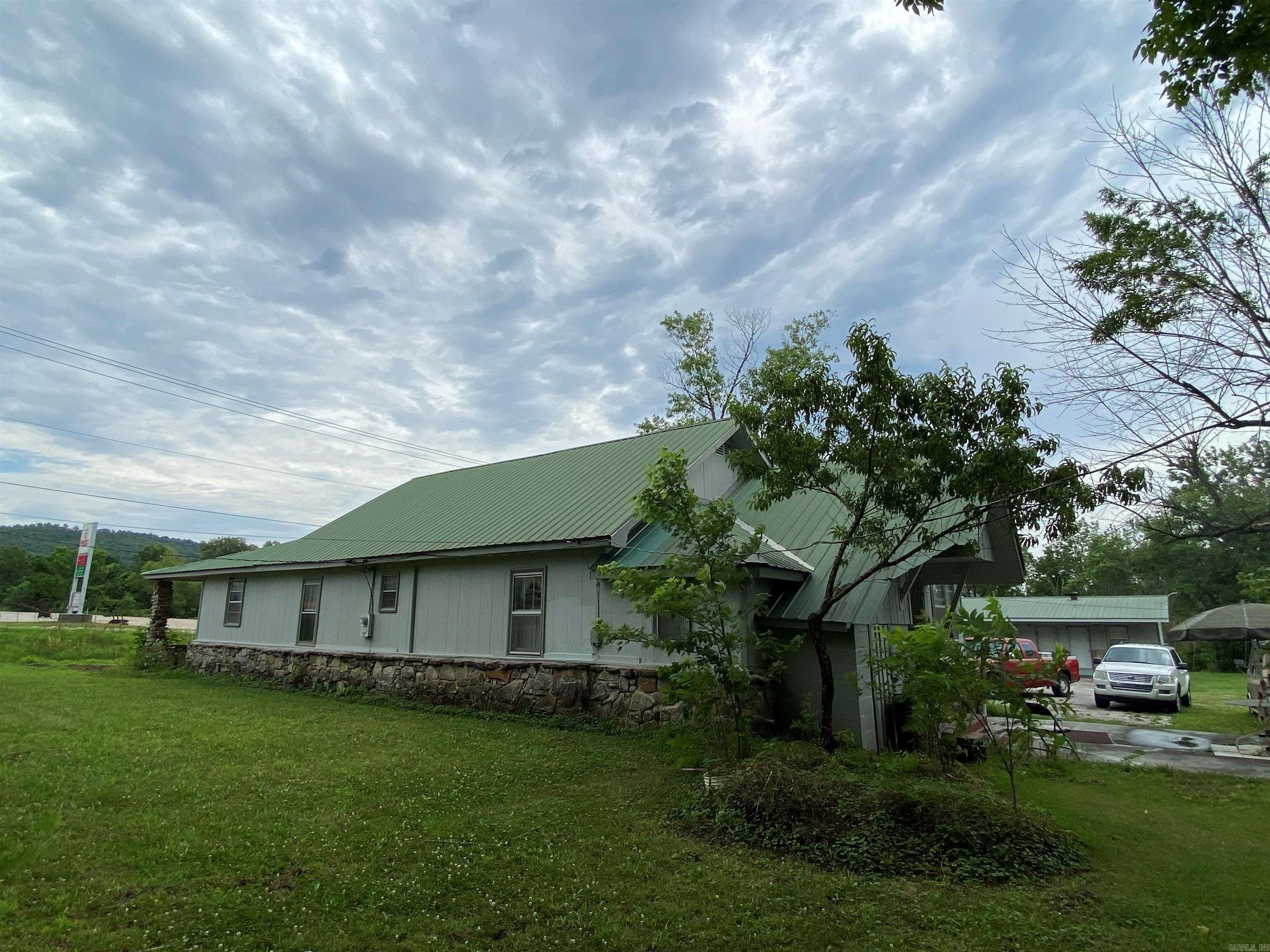 325 N HWY 65  Saint Joe, AR