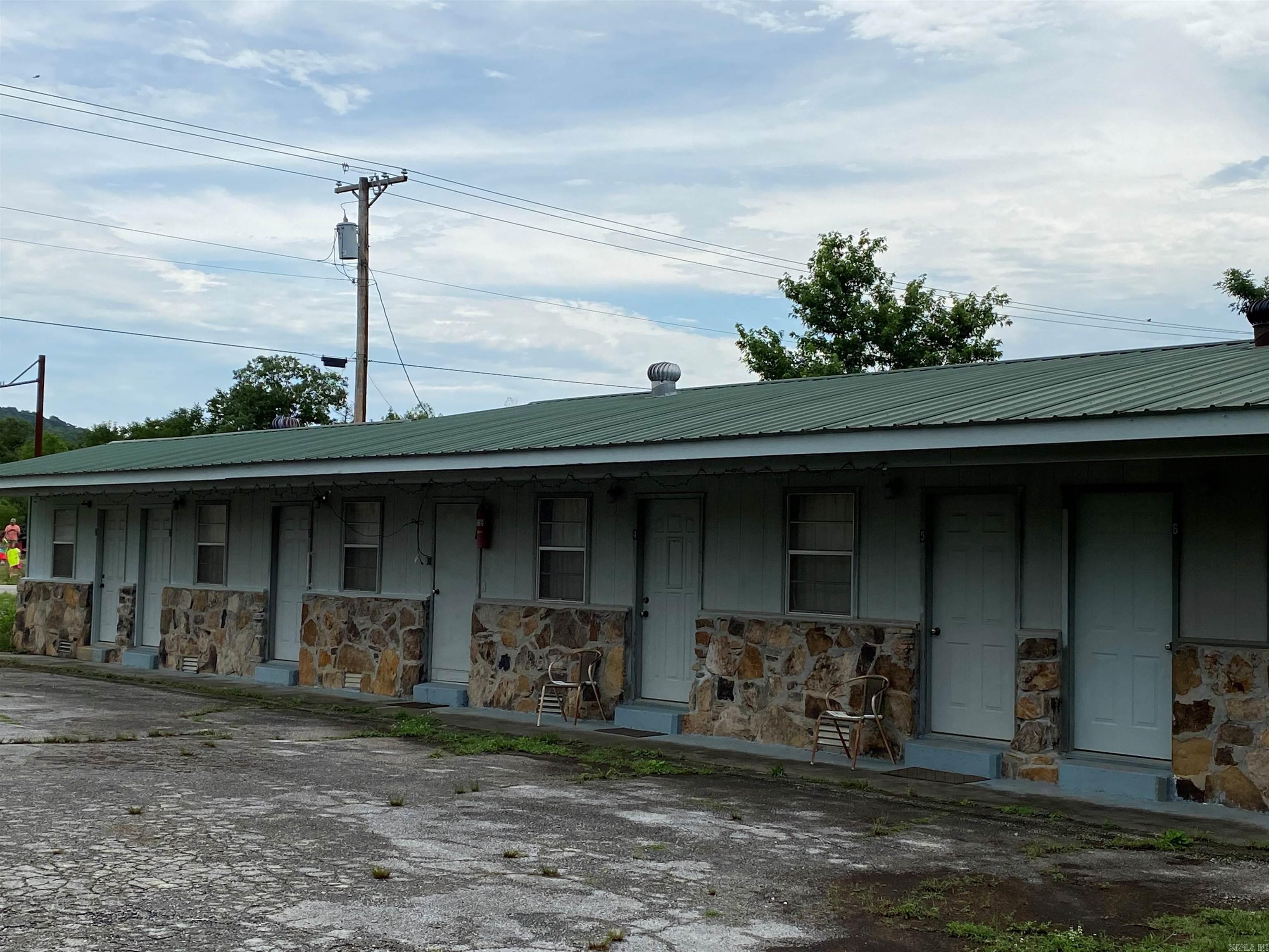 325 N HWY 65  Saint Joe, AR