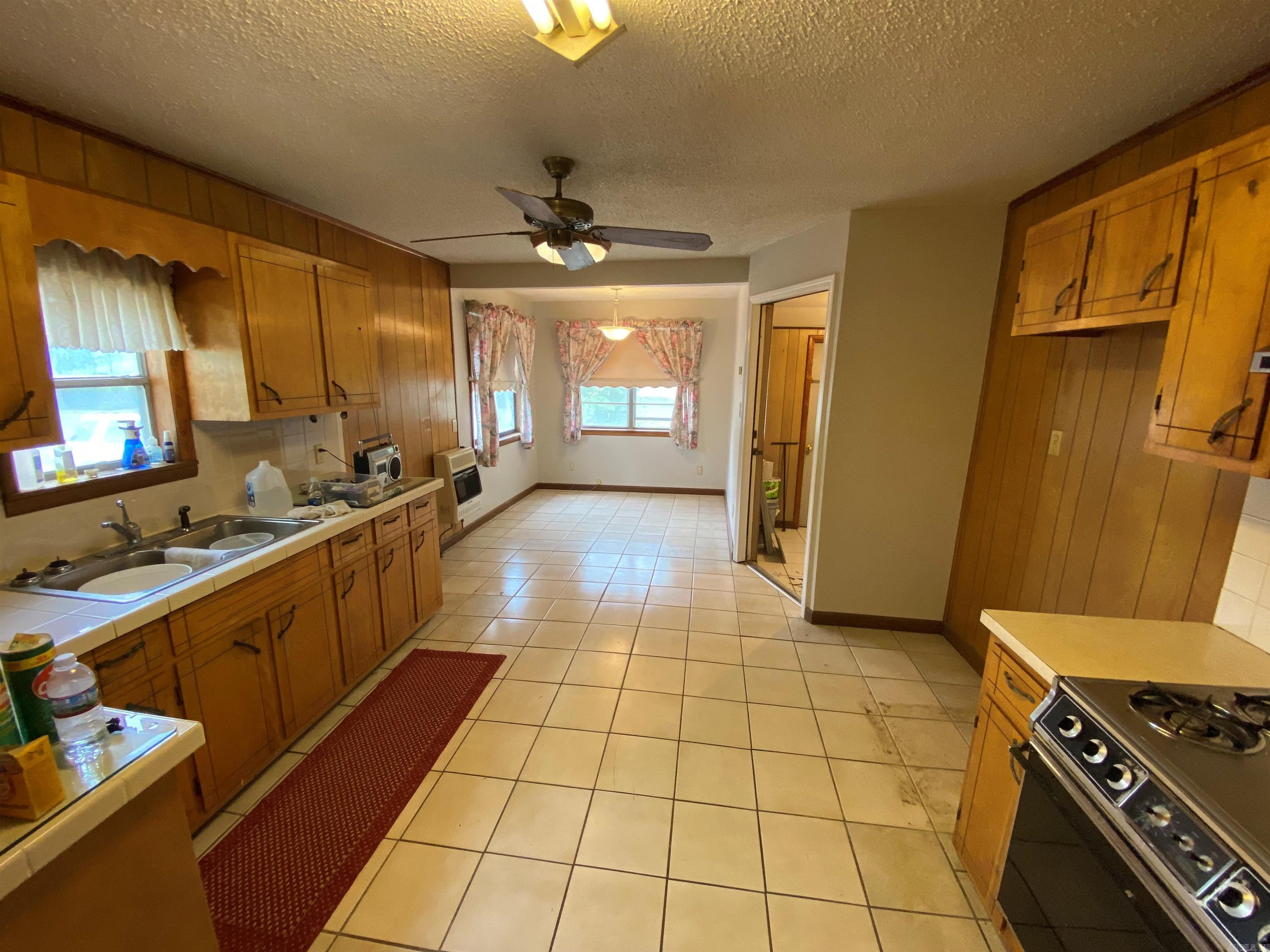 325 N HWY 65  Saint Joe, AR