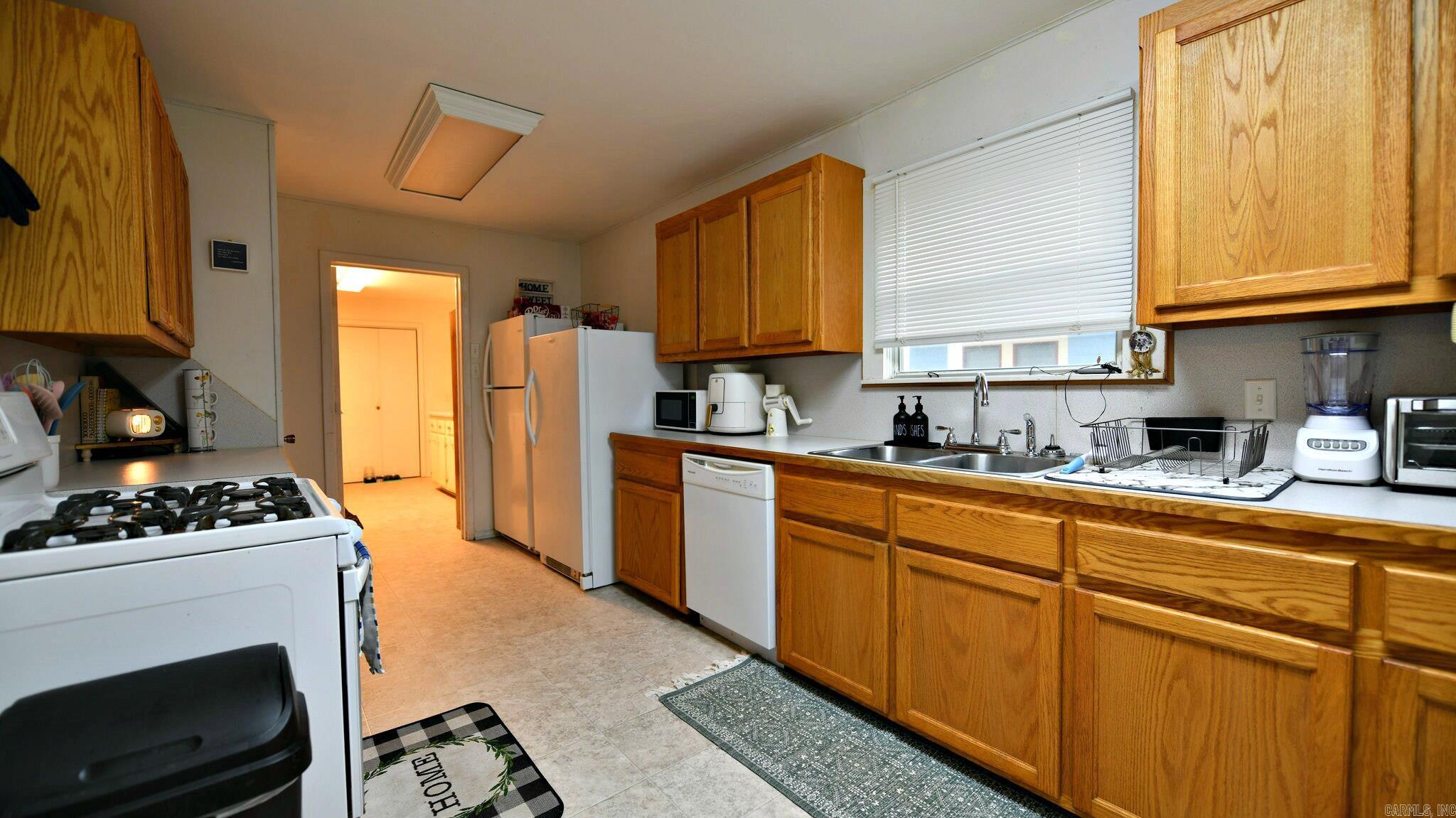 1107 Janssen Avenue Mena, AR 71953