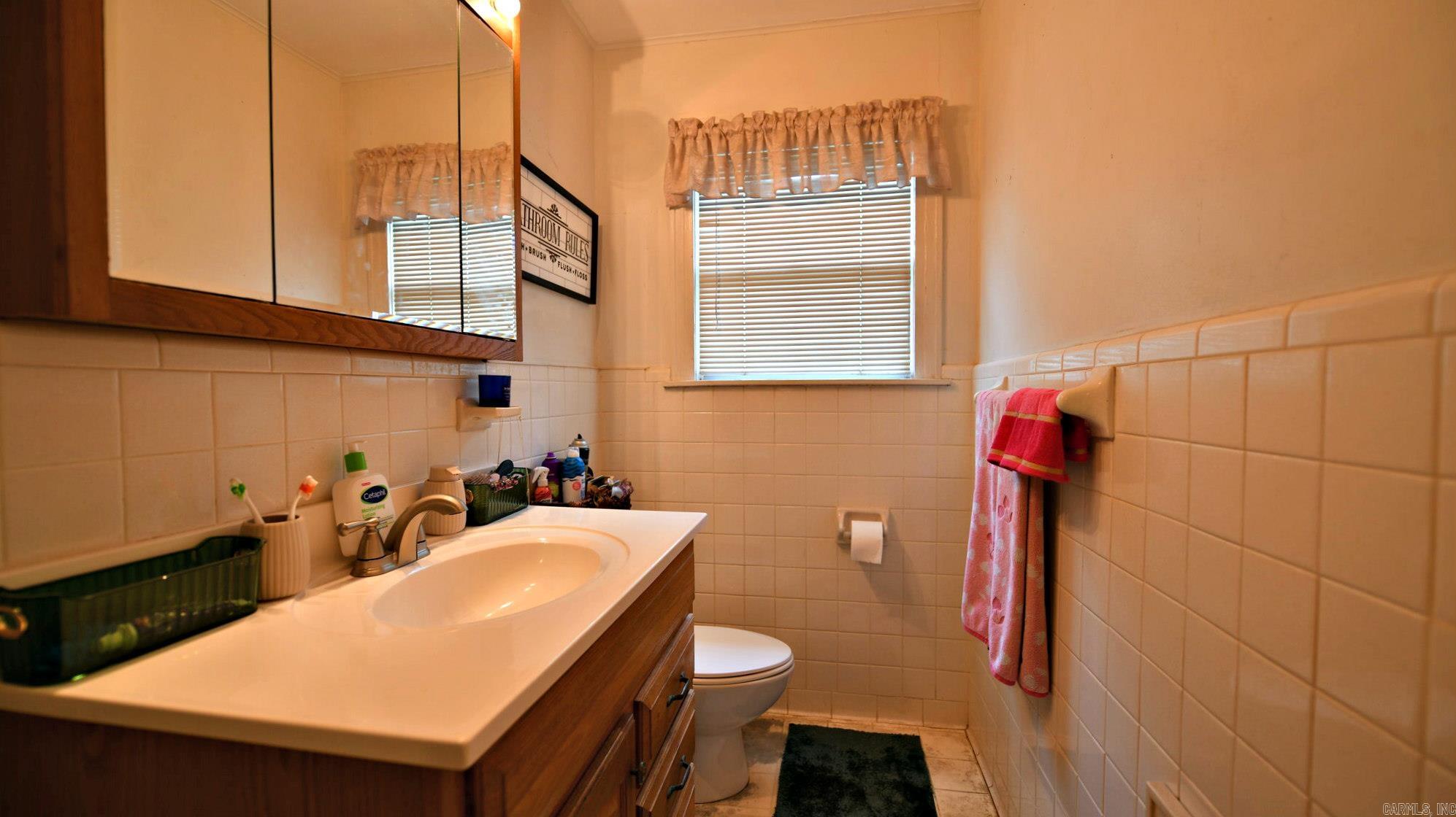 1107 Janssen Avenue Mena, AR 71953