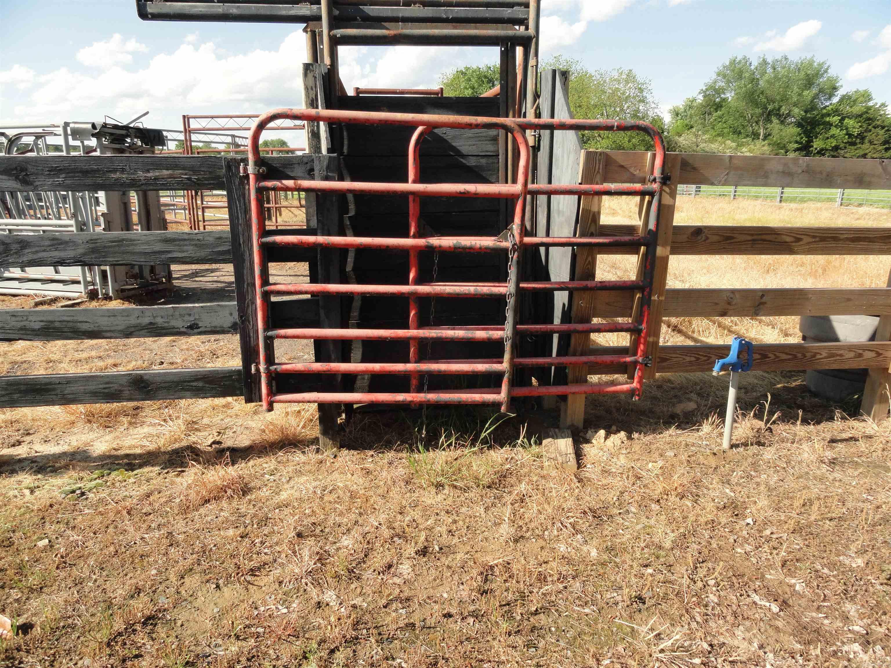 18 Hwy 124 Damascus, AR 72039