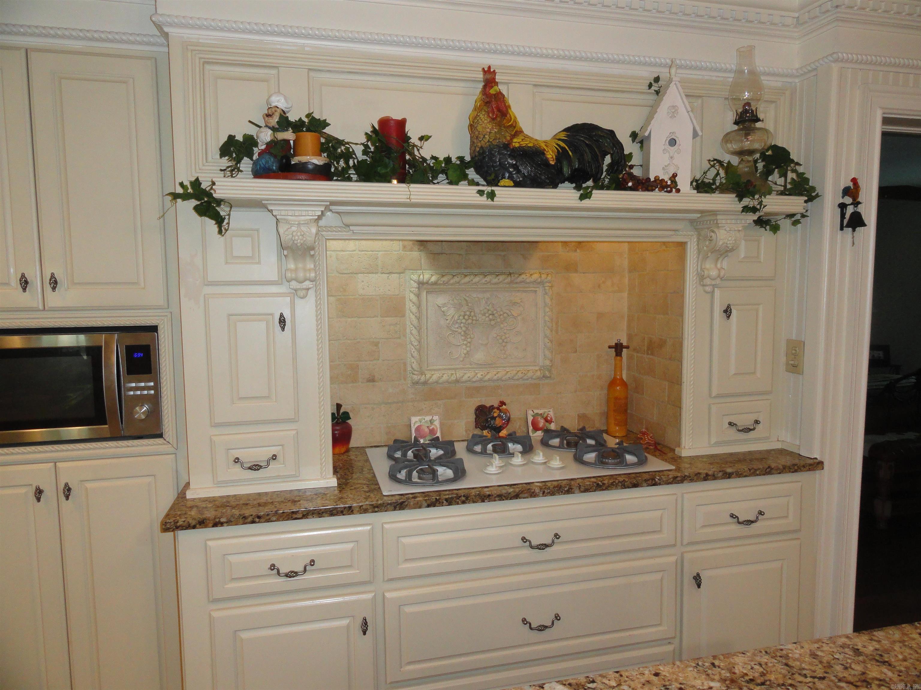 18 Hwy 124 Damascus, AR 72039