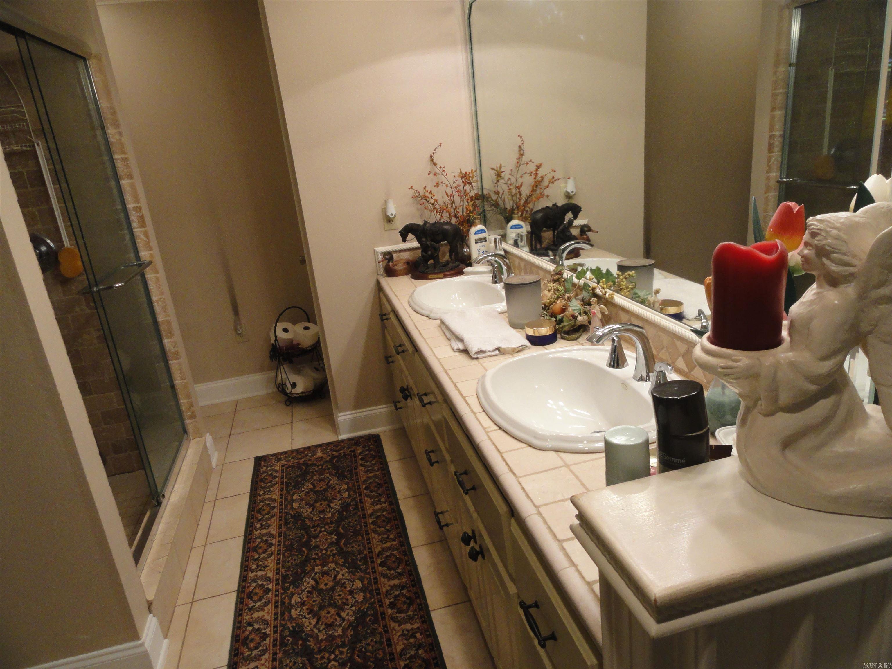 18 Hwy 124 Damascus, AR 72039