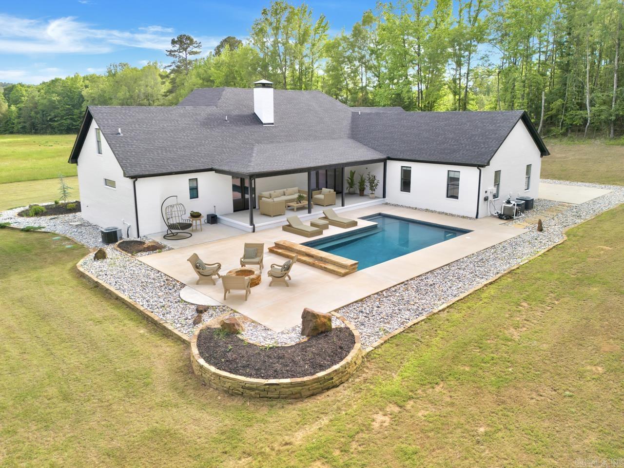 19300 Lake Winona Road Paron, AR 72122