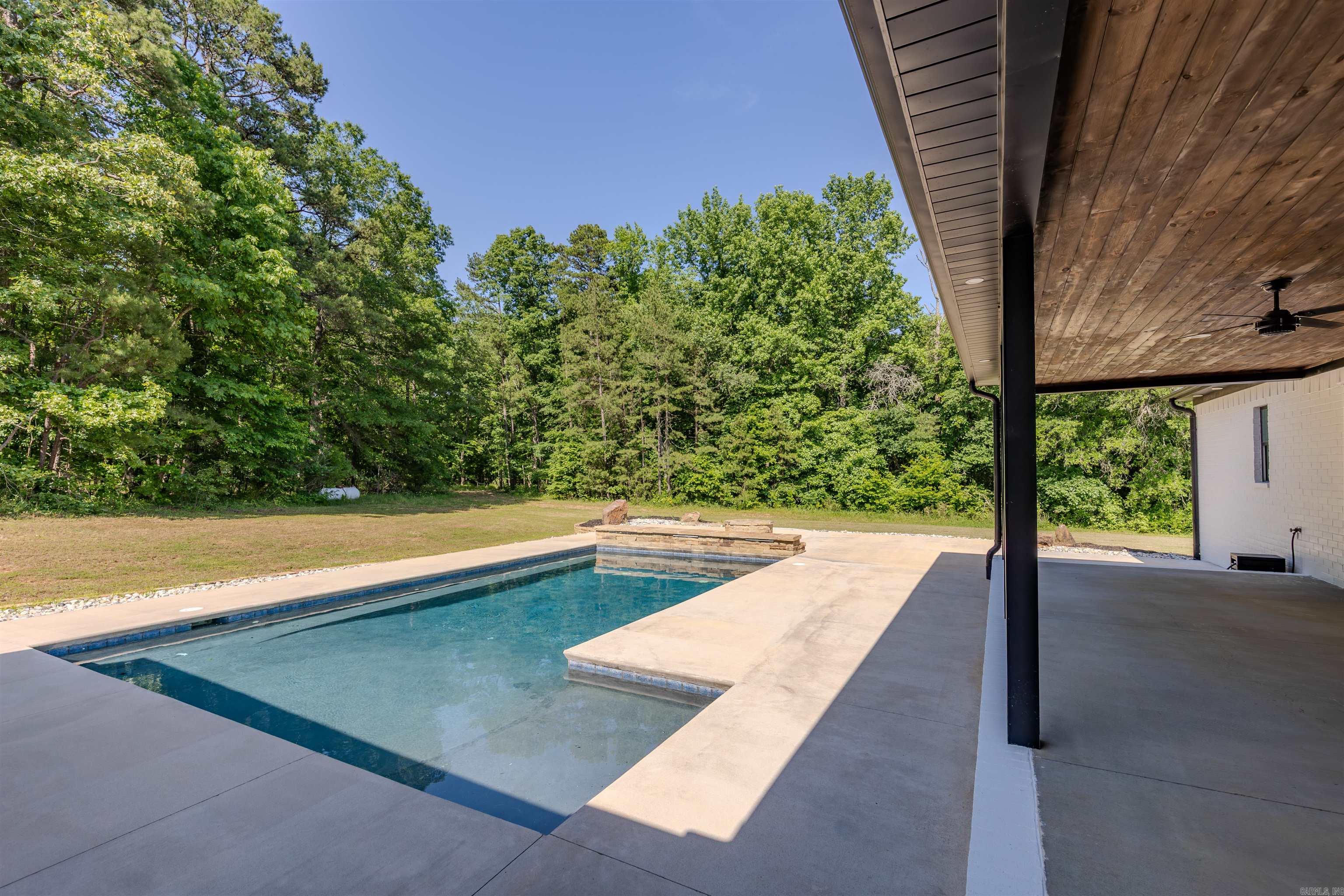 19300 Lake Winona Road Paron, AR 72122