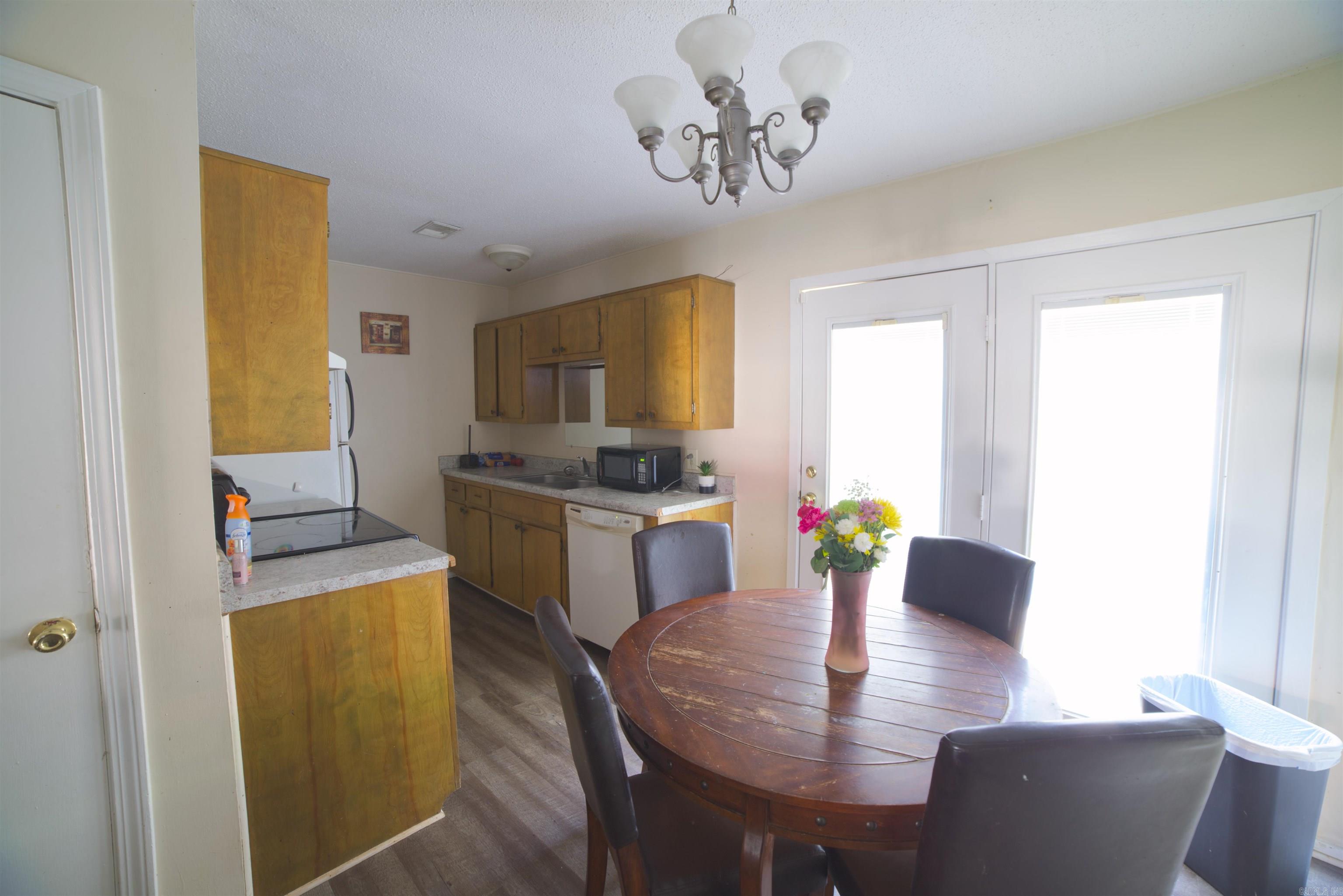 911 Ada  Paragould, AR