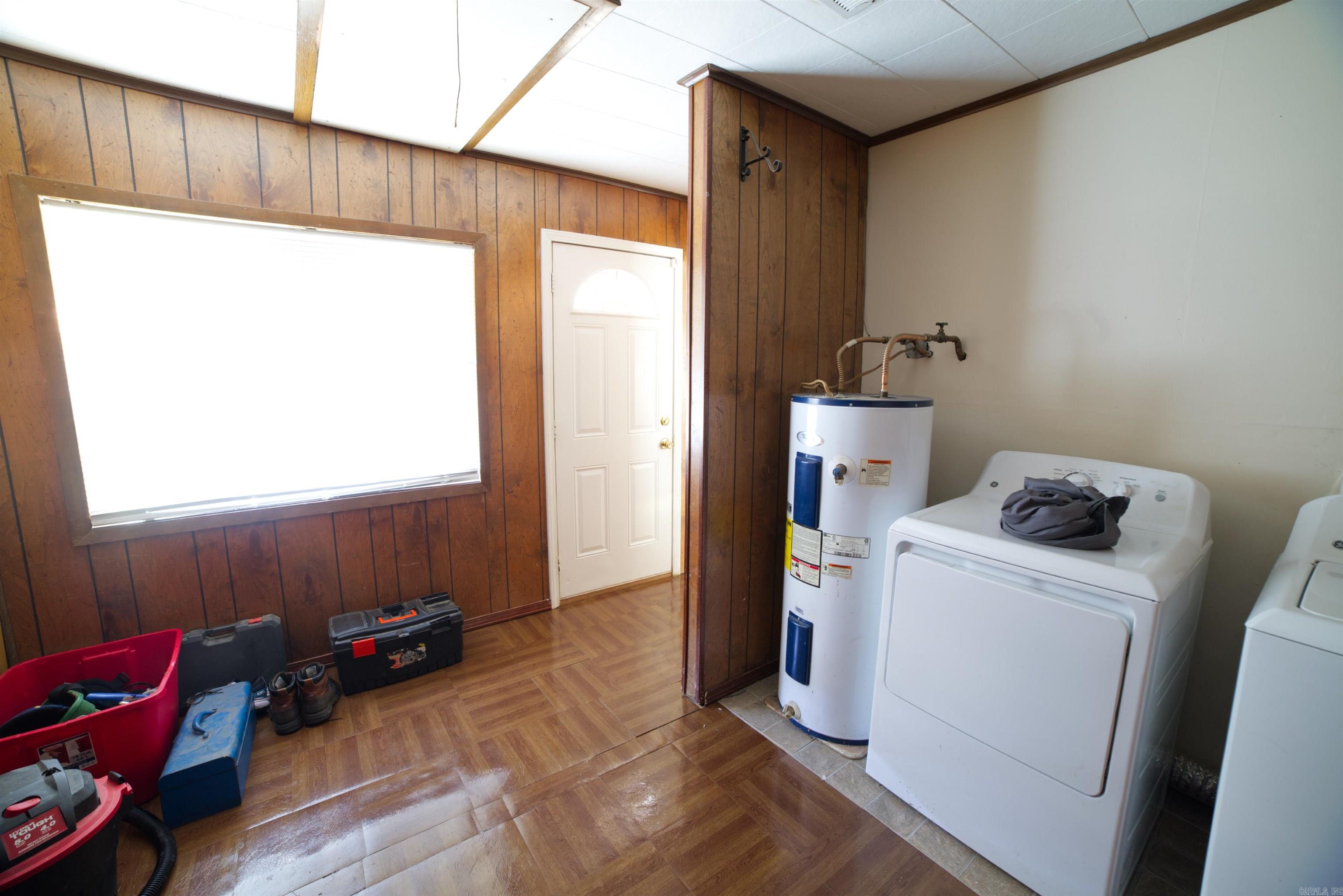 911 Ada  Paragould, AR