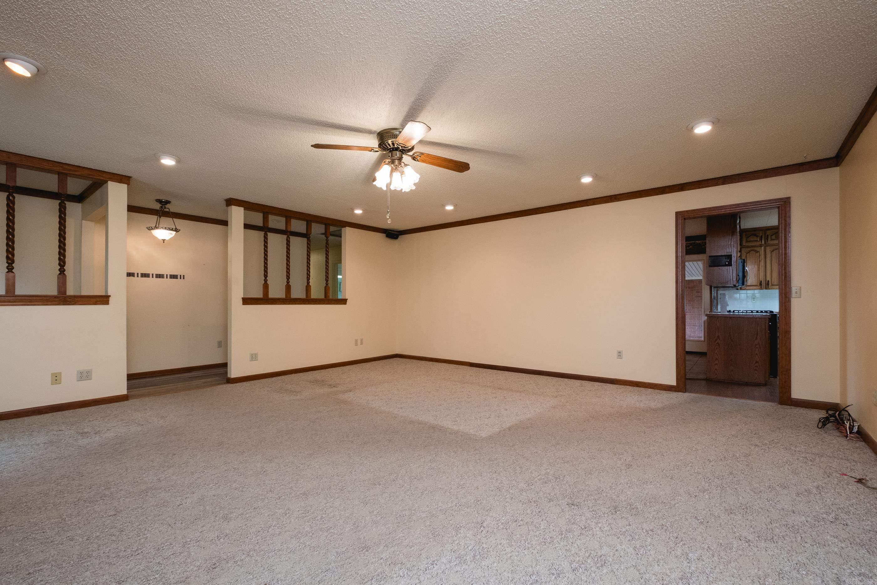 4976 Hwy 9  Springfield, AR