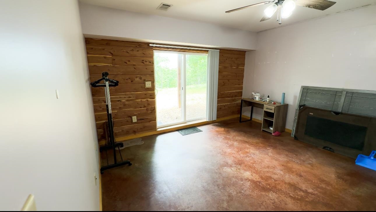 231 Burkwood Trail Salem, AR 72576