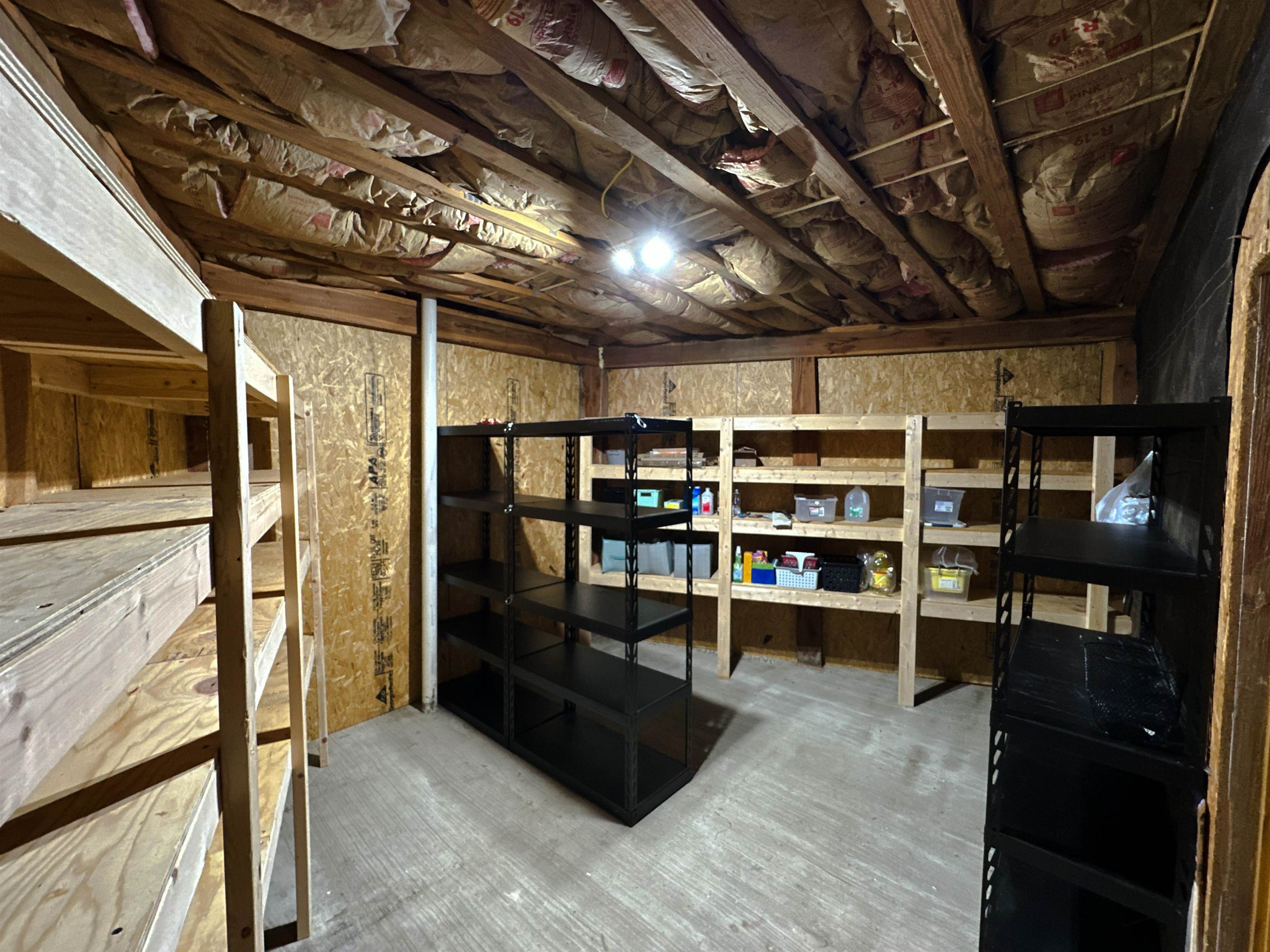 231 Burkwood Trail Salem, AR 72576