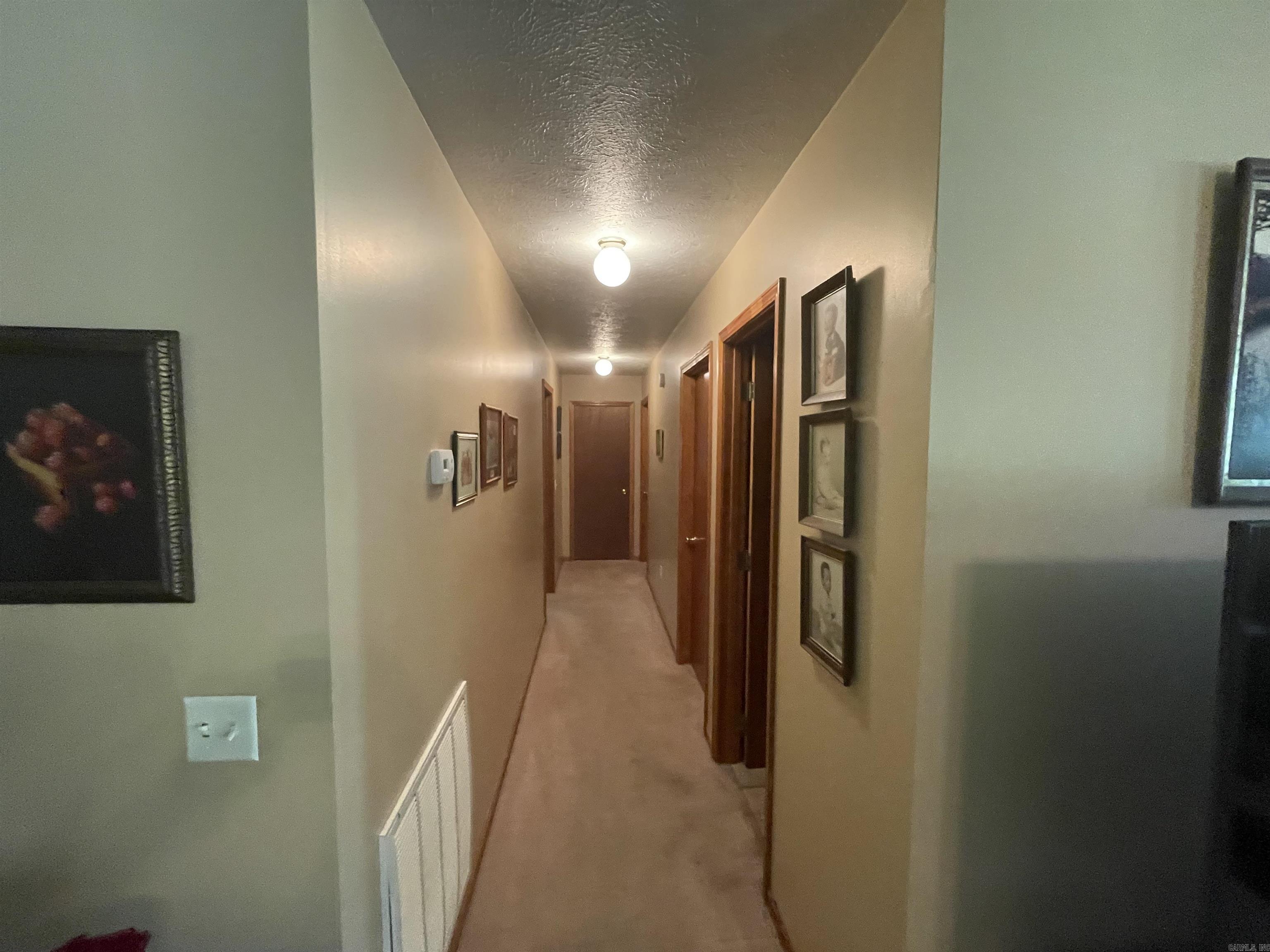 186 Wilcox  Mountain View, AR