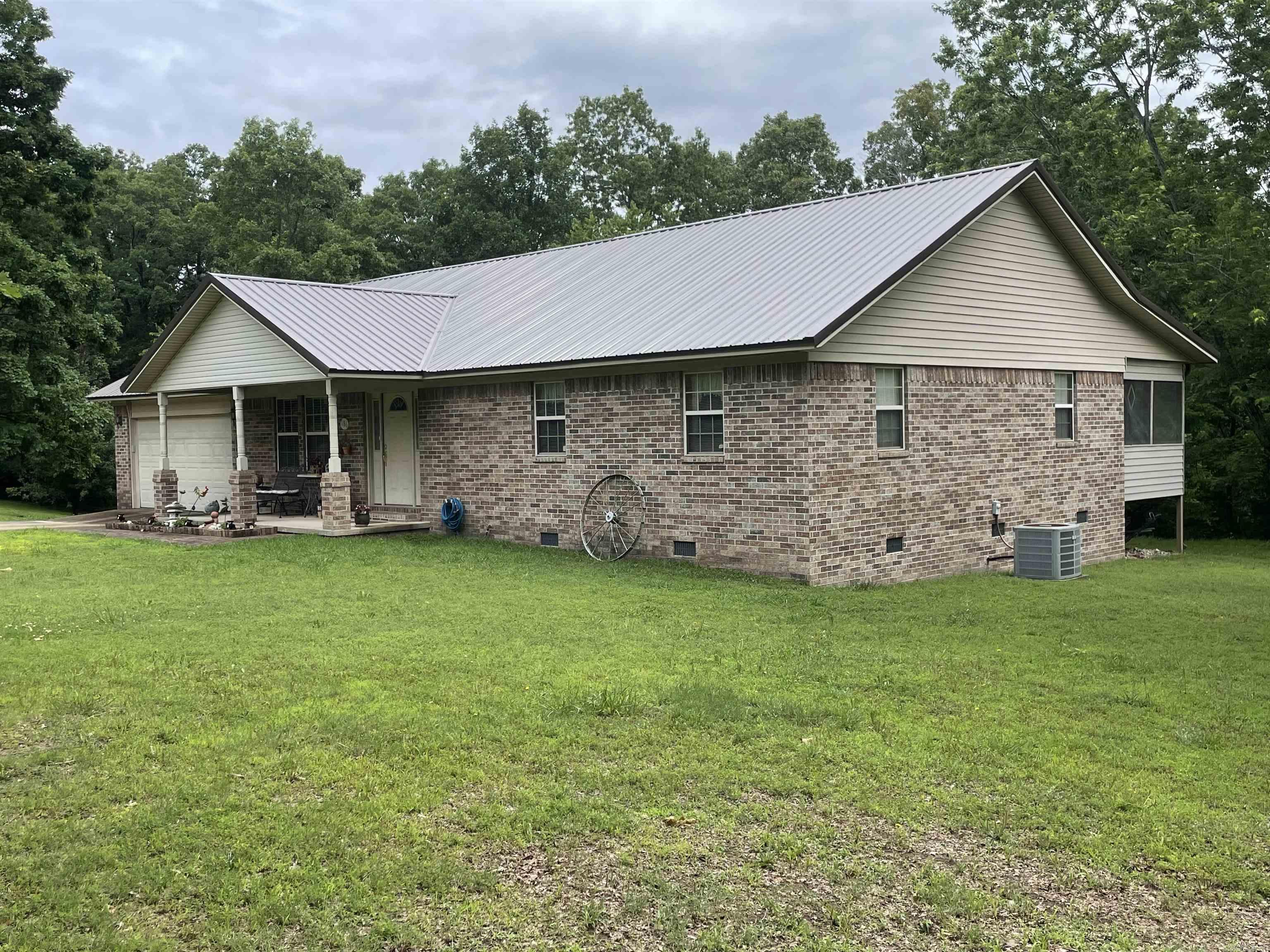 186 Wilcox  Mountain View, AR