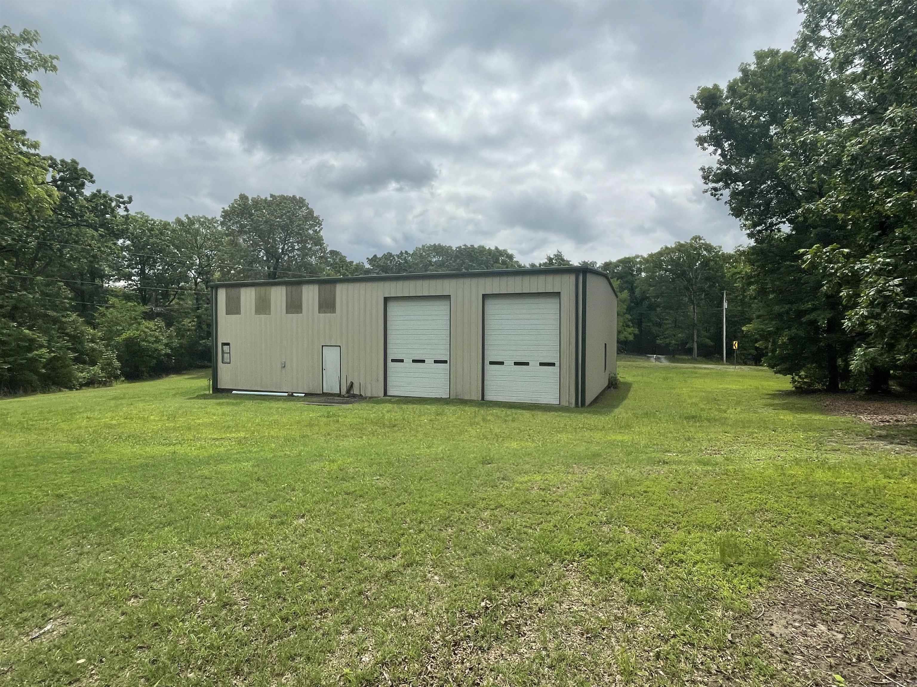 186 Wilcox  Mountain View, AR