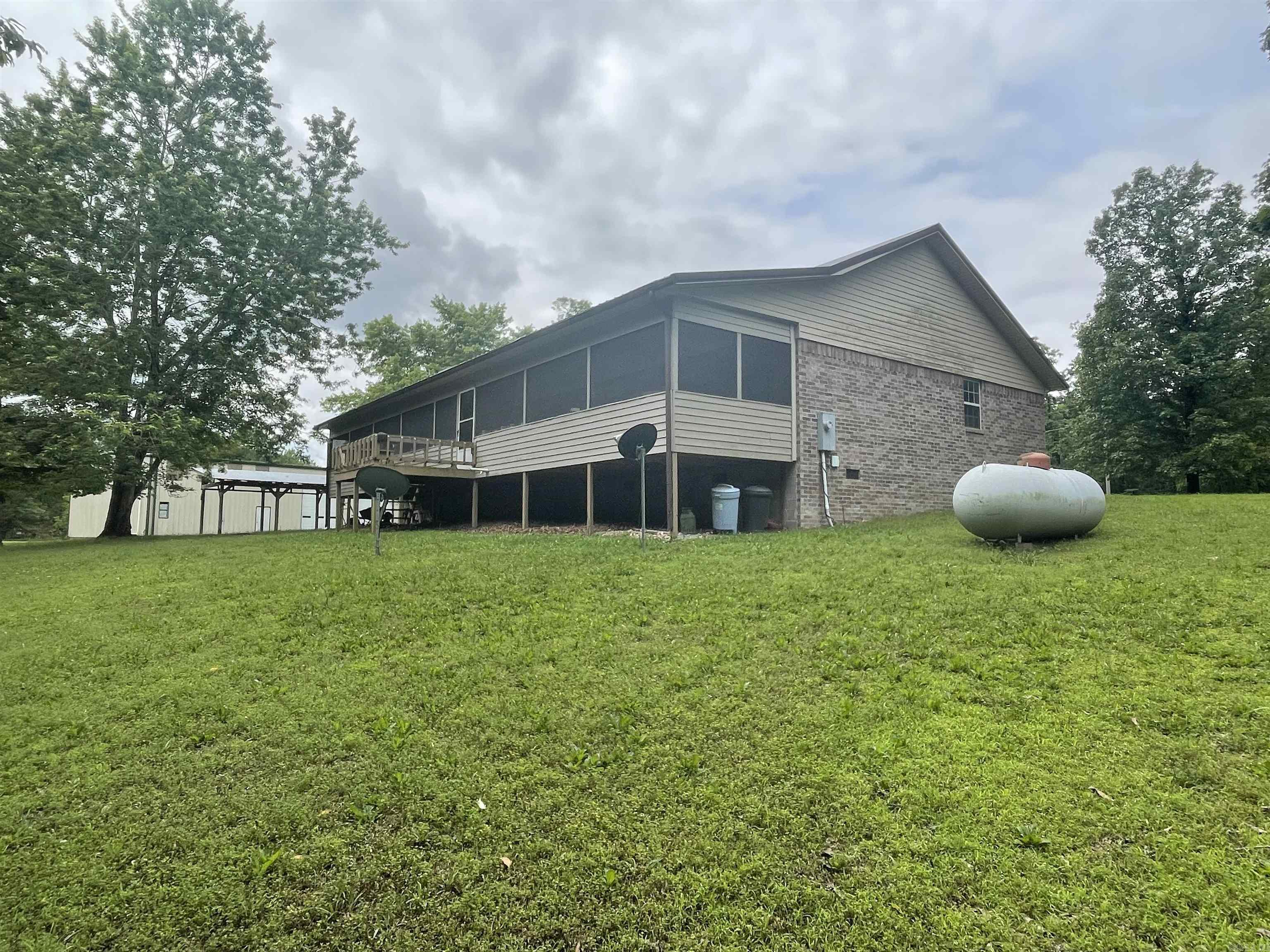 186 Wilcox  Mountain View, AR