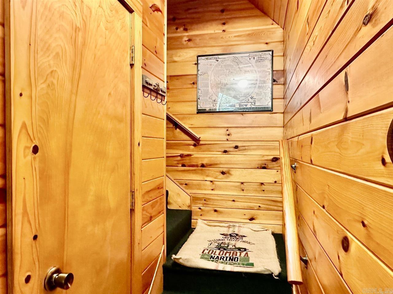 140 Danny  Mountain View, AR