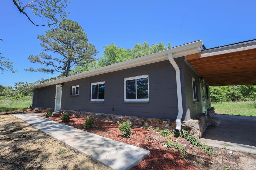 1553 Hwy 63 Williford, AR 72482