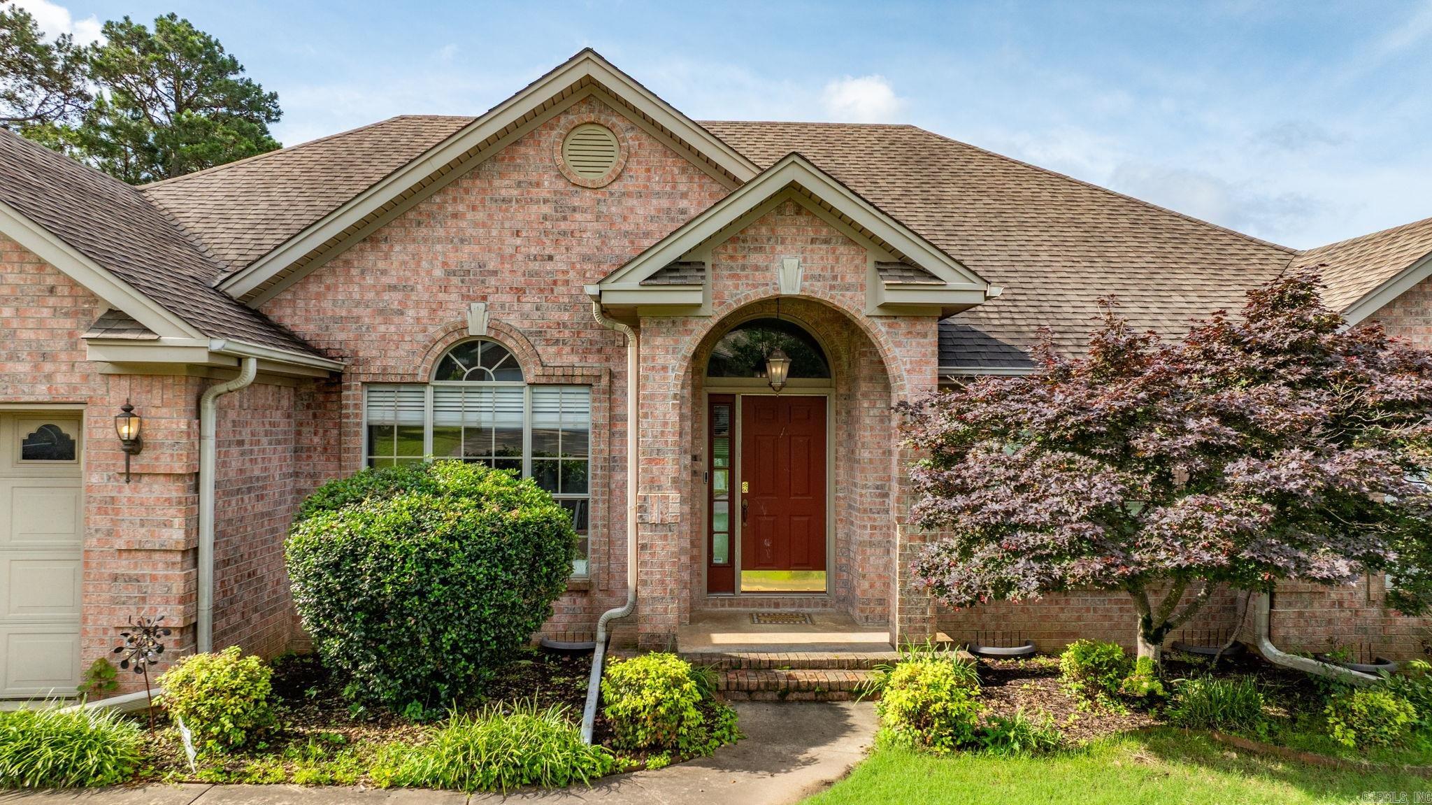 4 Ouachita Drive Maumelle, AR 72113