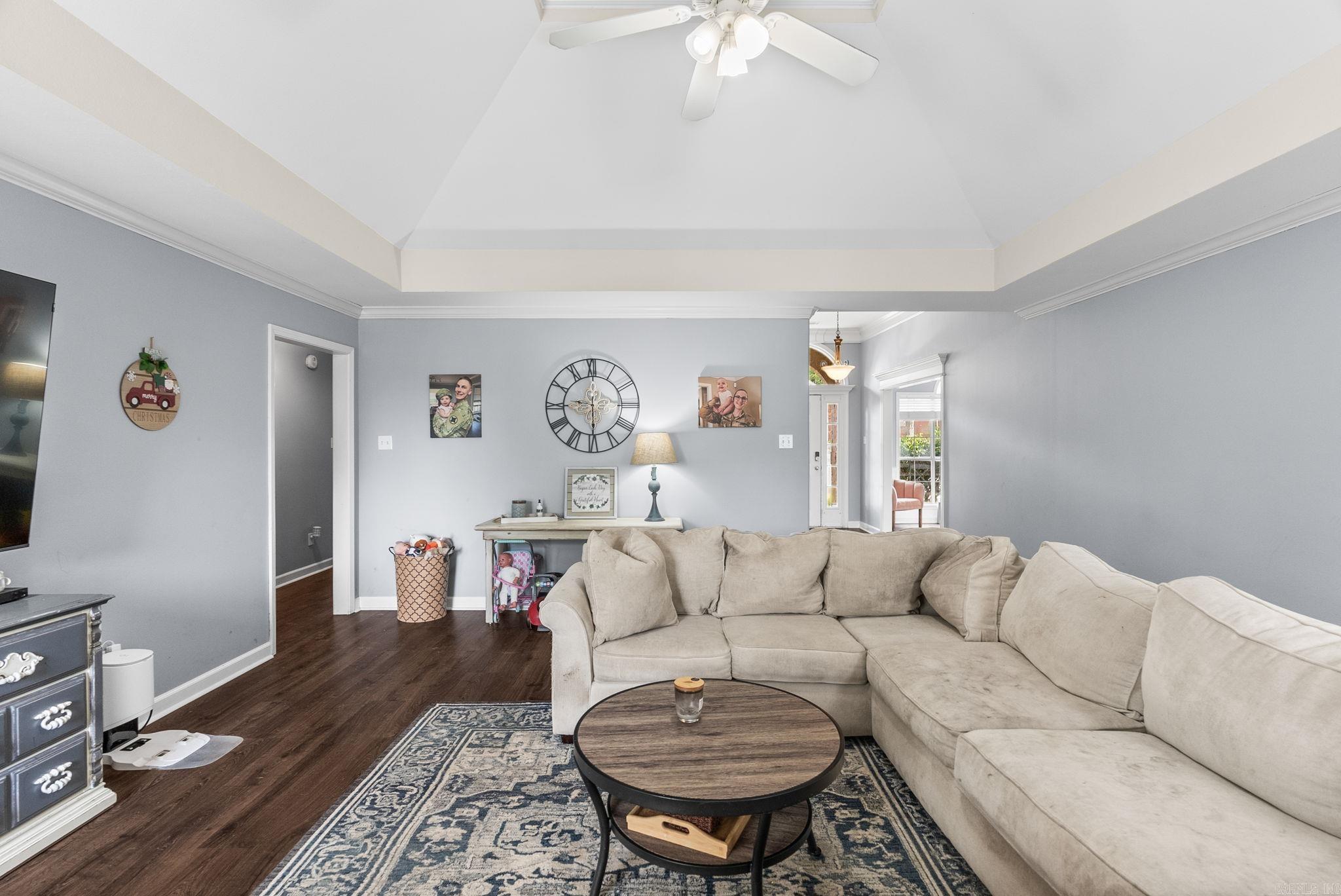 4 Ouachita Drive Maumelle, AR 72113