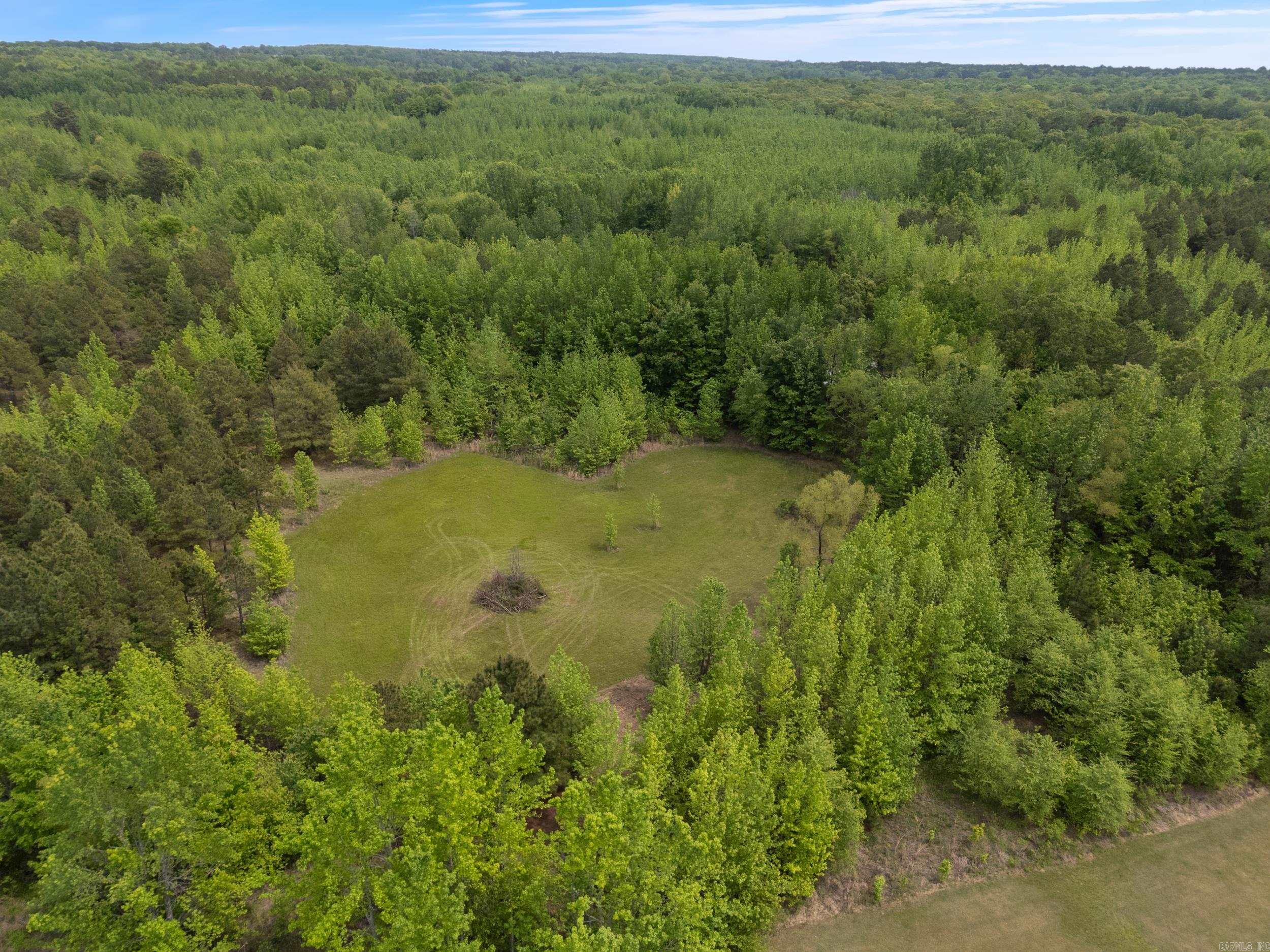 816 WINROCK DRIVE  Morrilton, AR