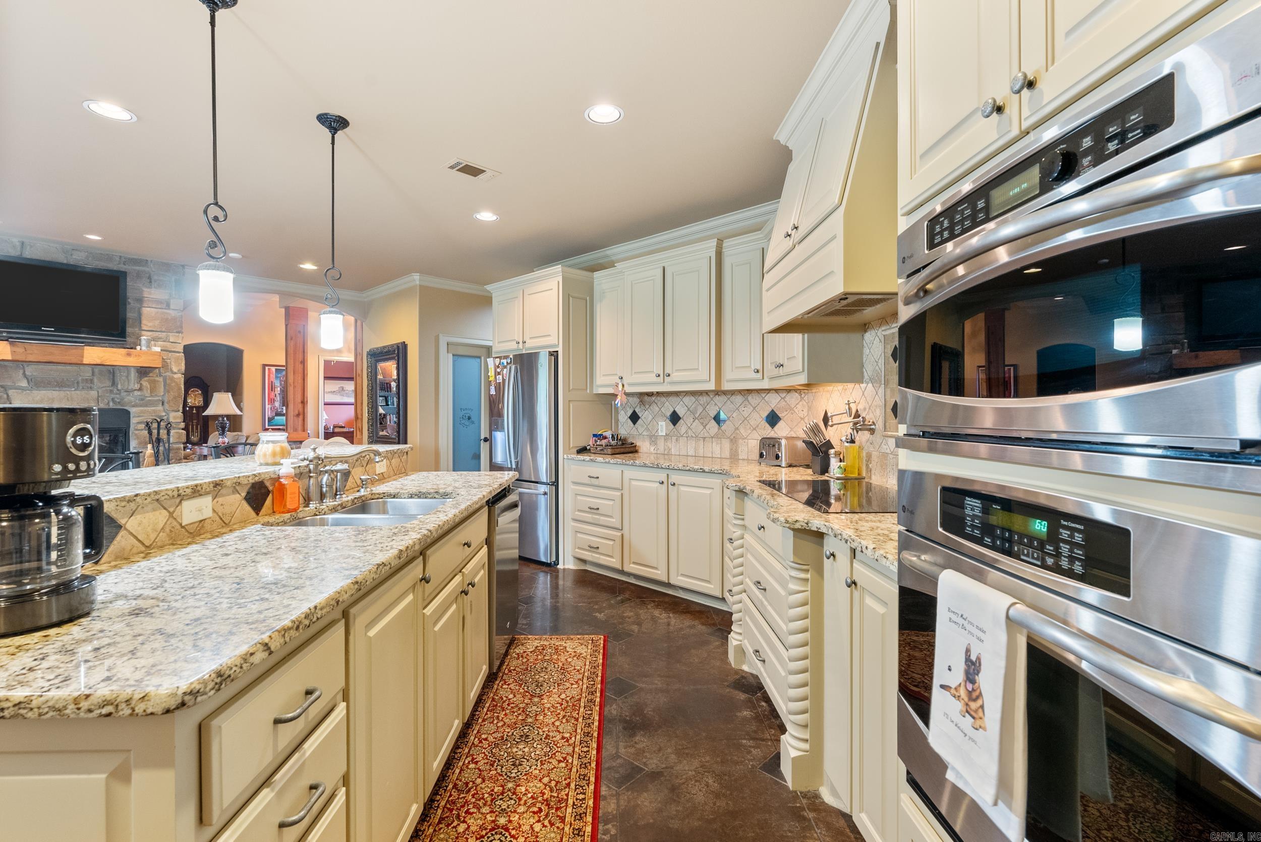 48 Bridge Field Drive Sherwood, AR 72120