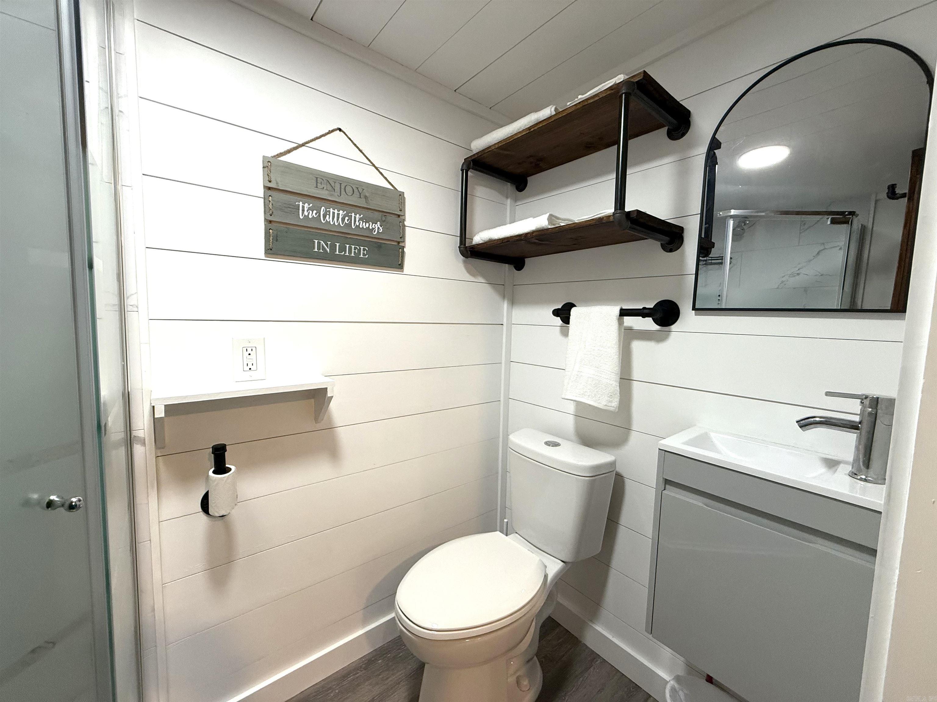 2360 Cove Creek Road Quitman, AR 72131