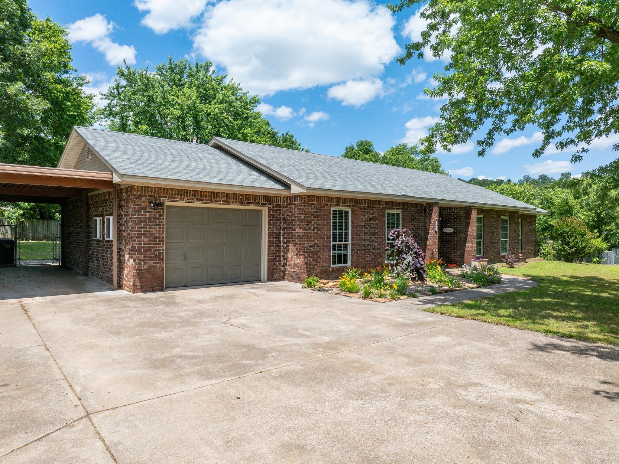 5636 Leisure Estates Ozark, AR 72949
