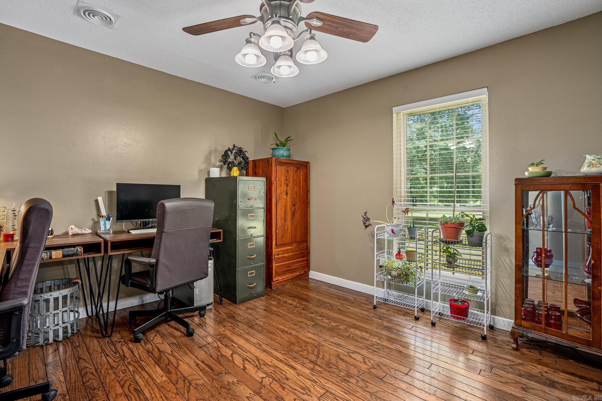 5636 Leisure Estates Ozark, AR 72949