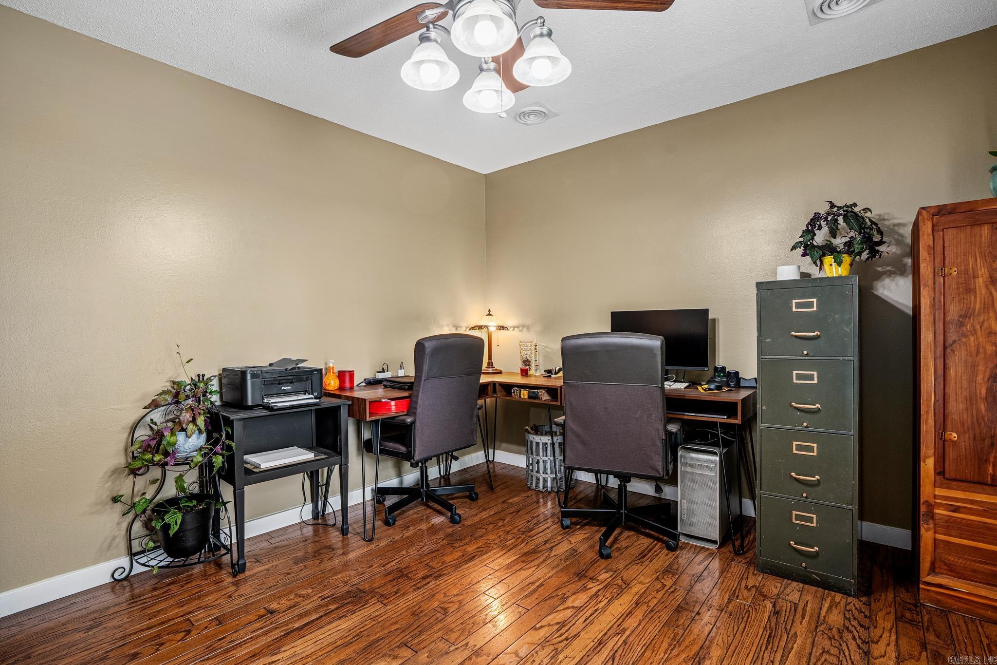 5636 Leisure Estates Ozark, AR 72949