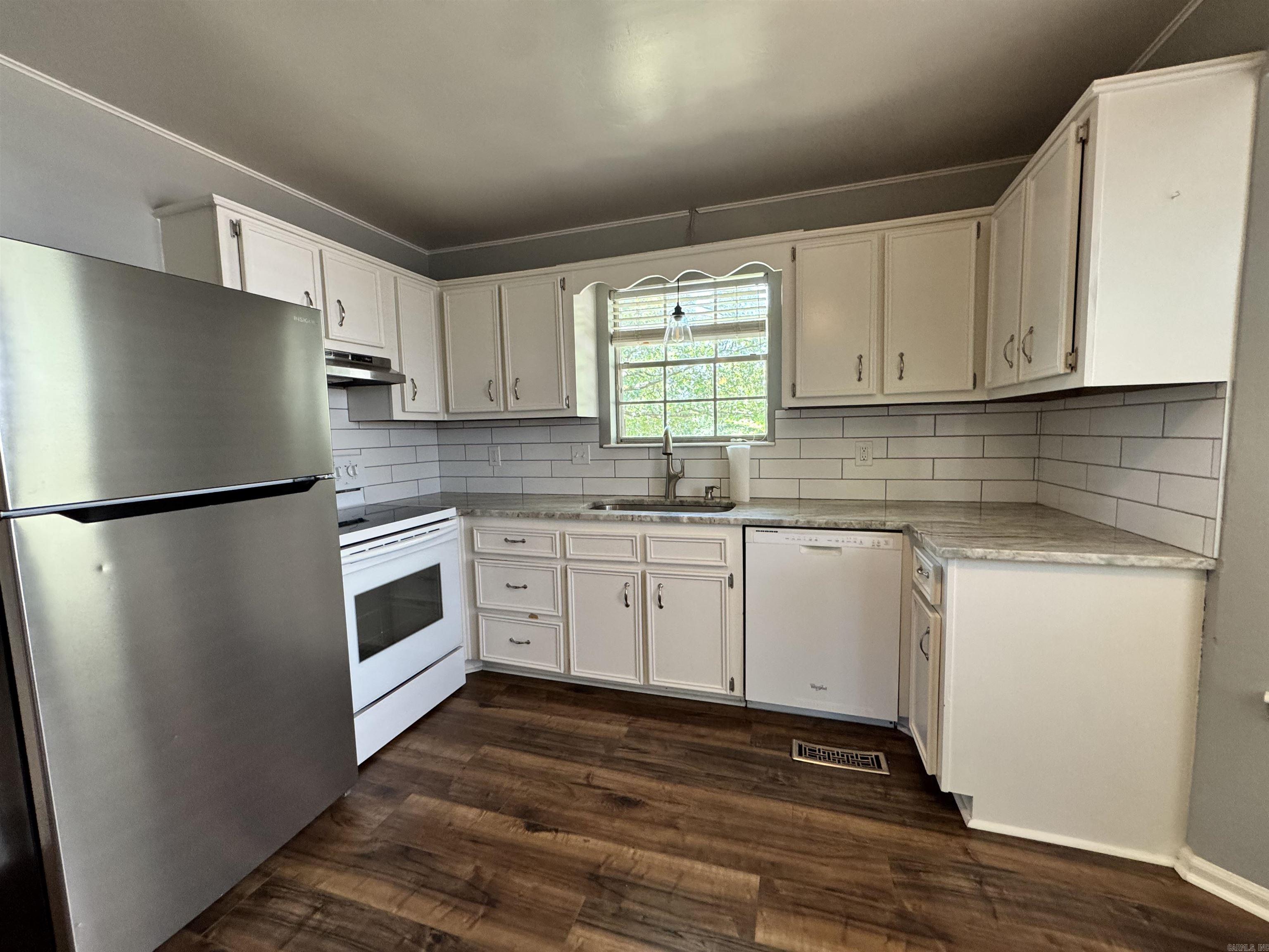 15 Flourite Court Little Rock, AR 72212