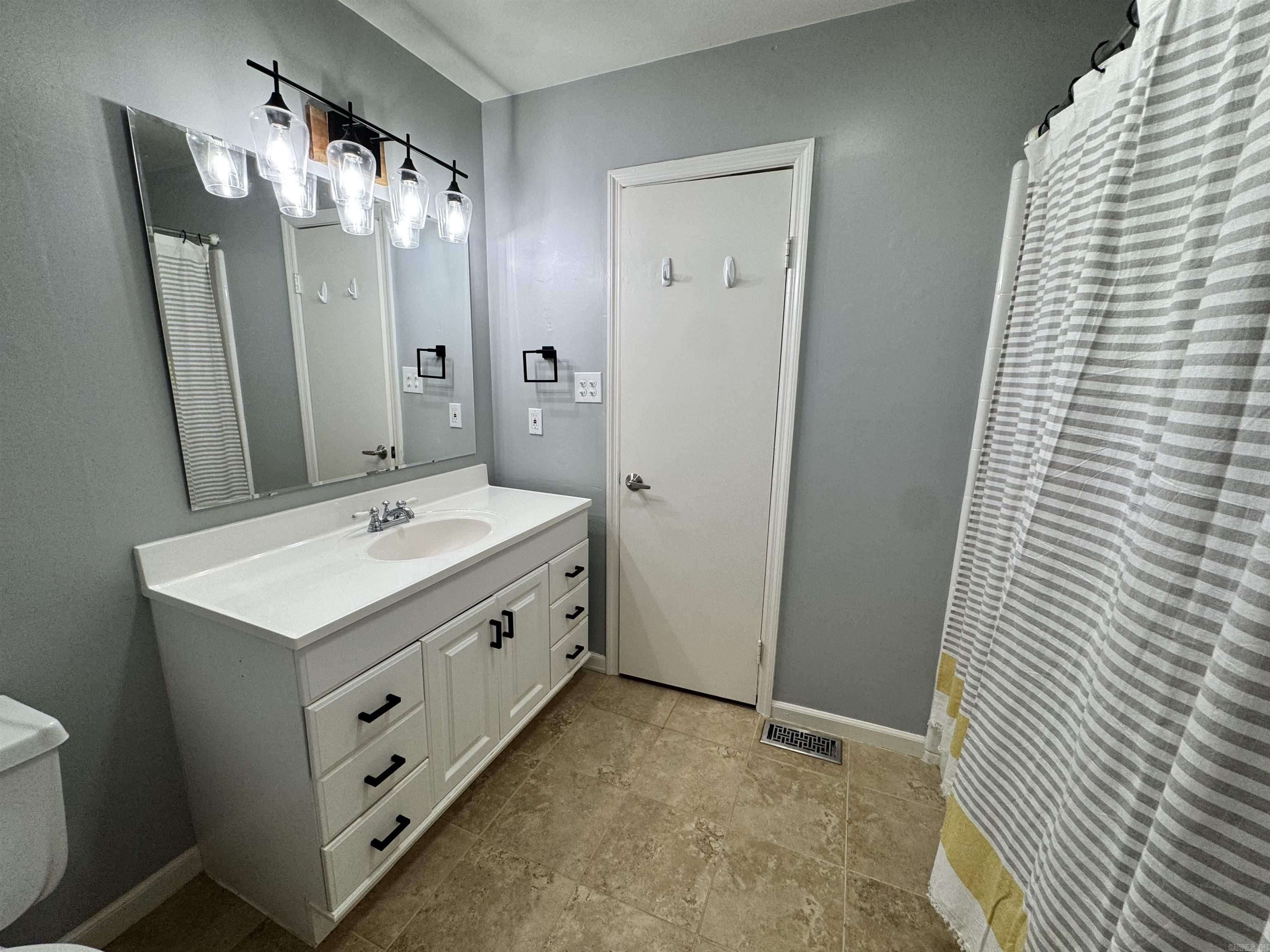 15 Flourite Court Little Rock, AR 72212