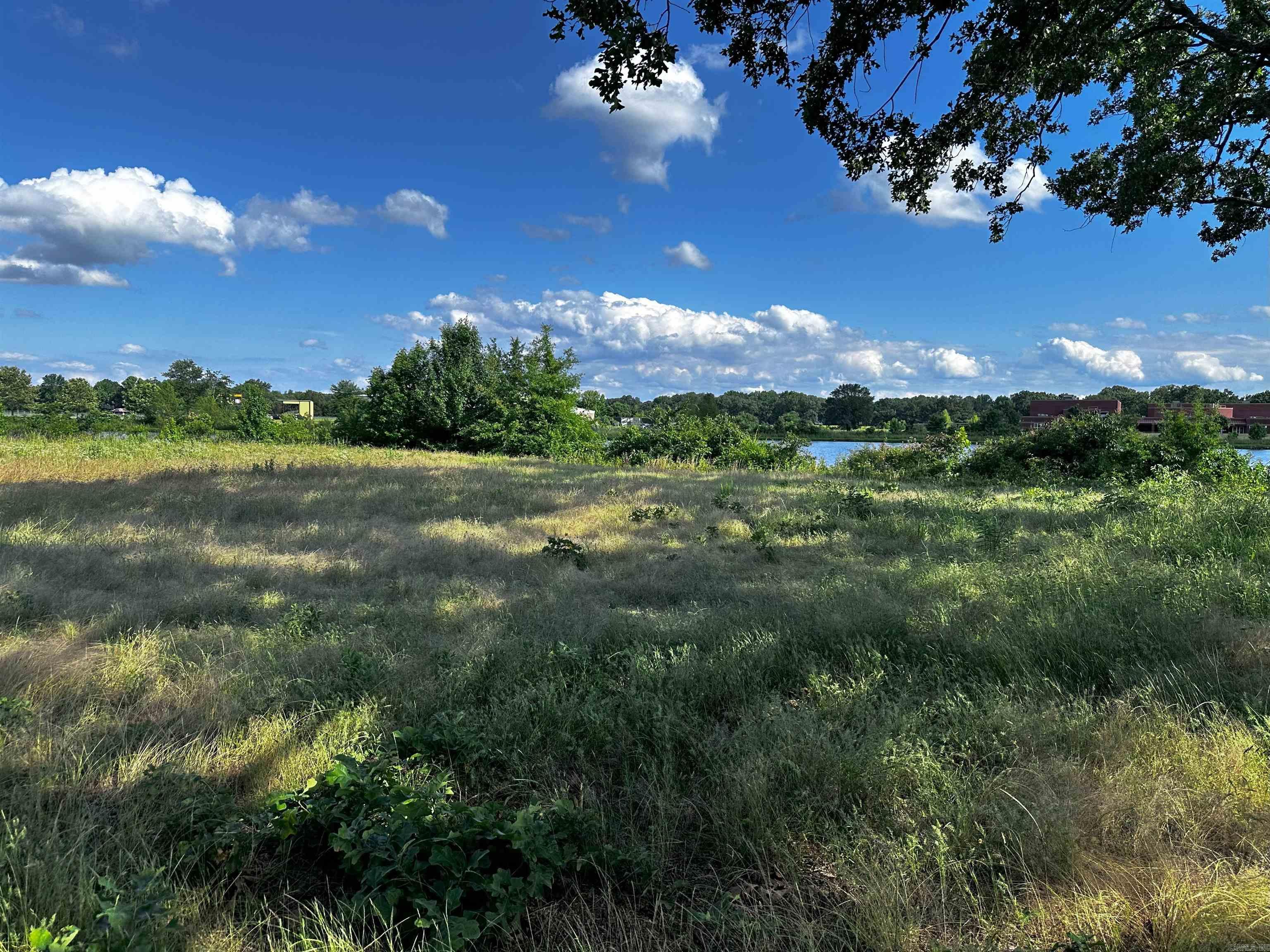 000 Apache  Pottsville, AR