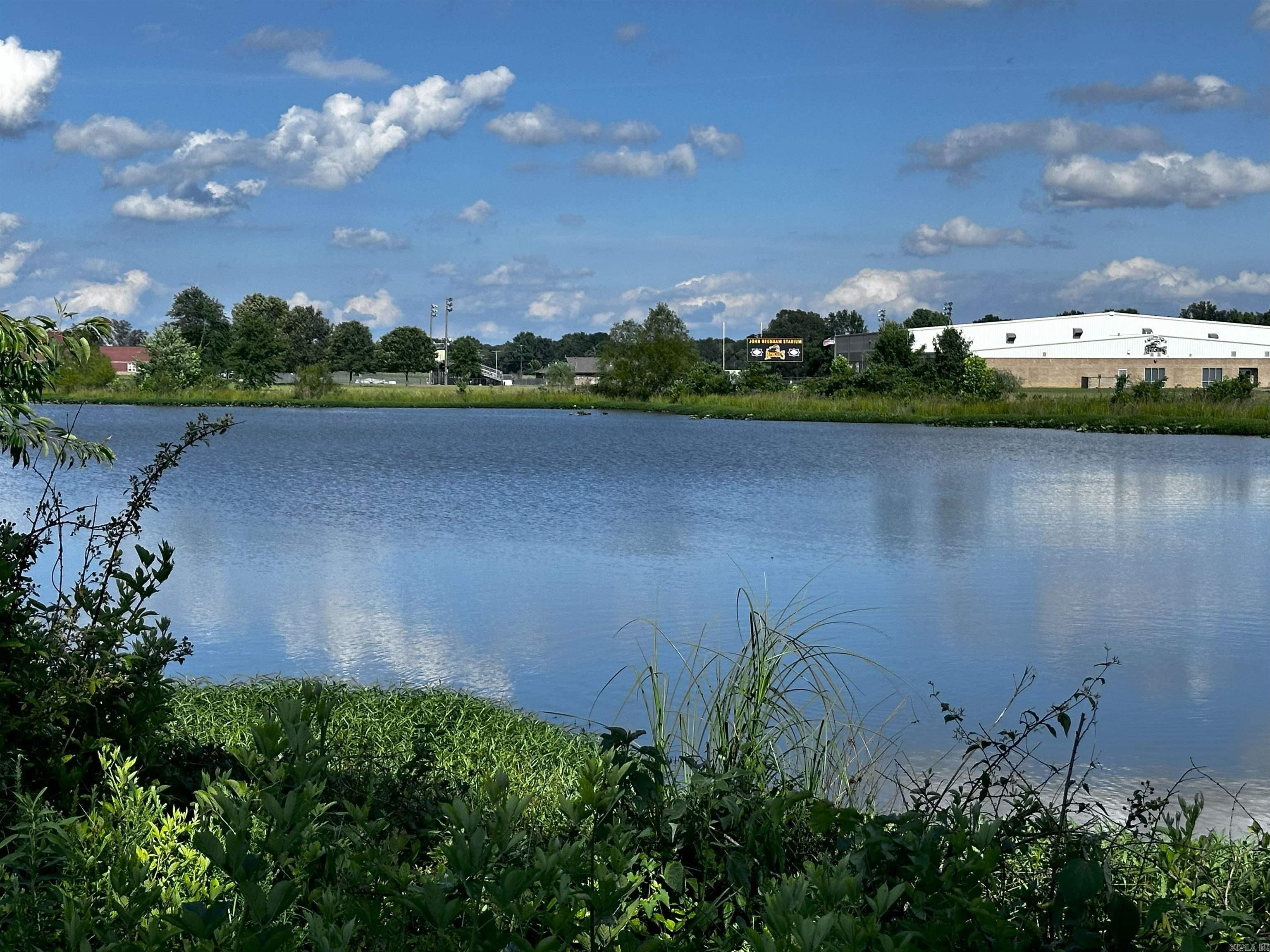 0 Apache  Pottsville, AR