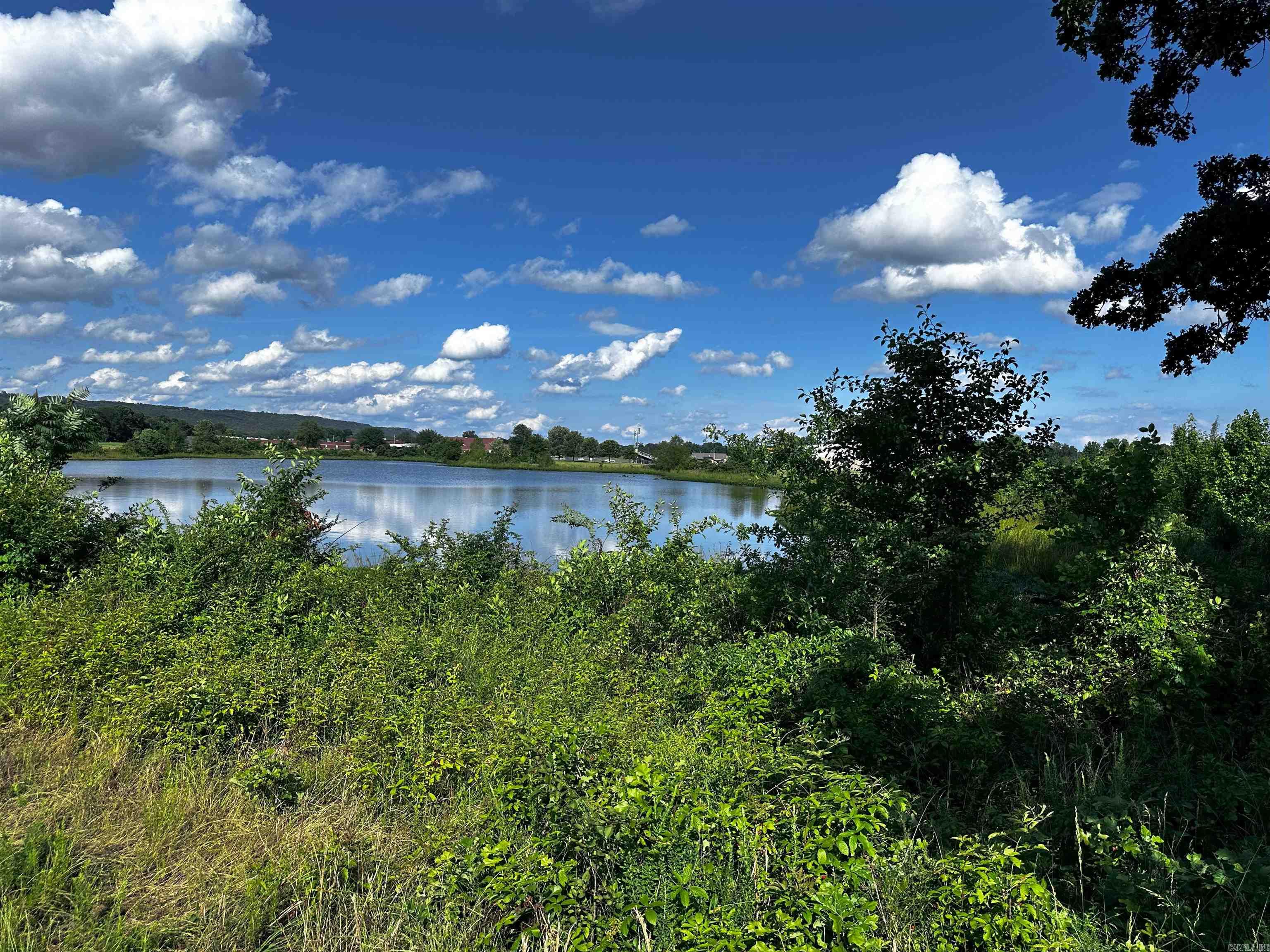 0 Apache  Pottsville, AR