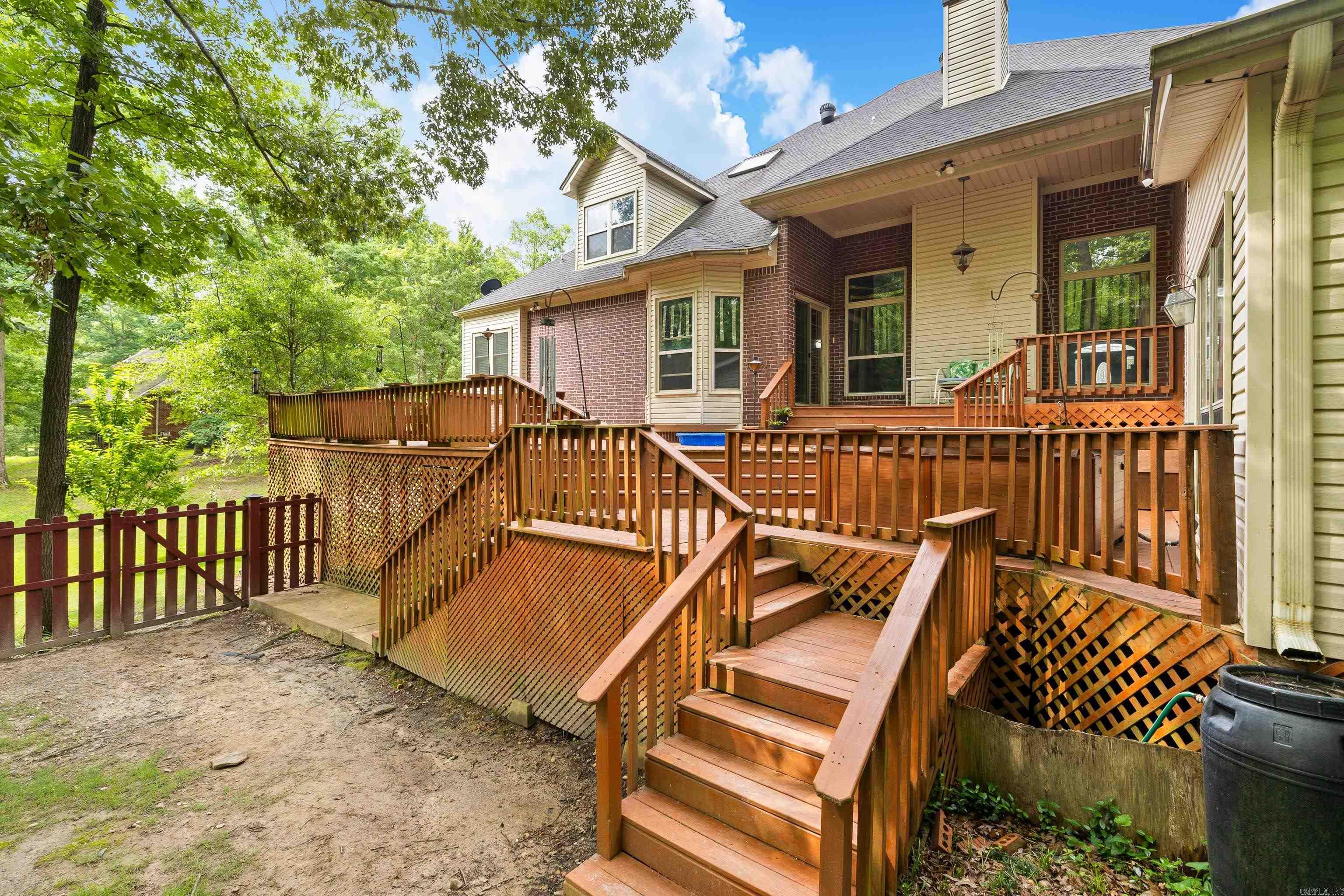 15680 Spring Club  East End, AR