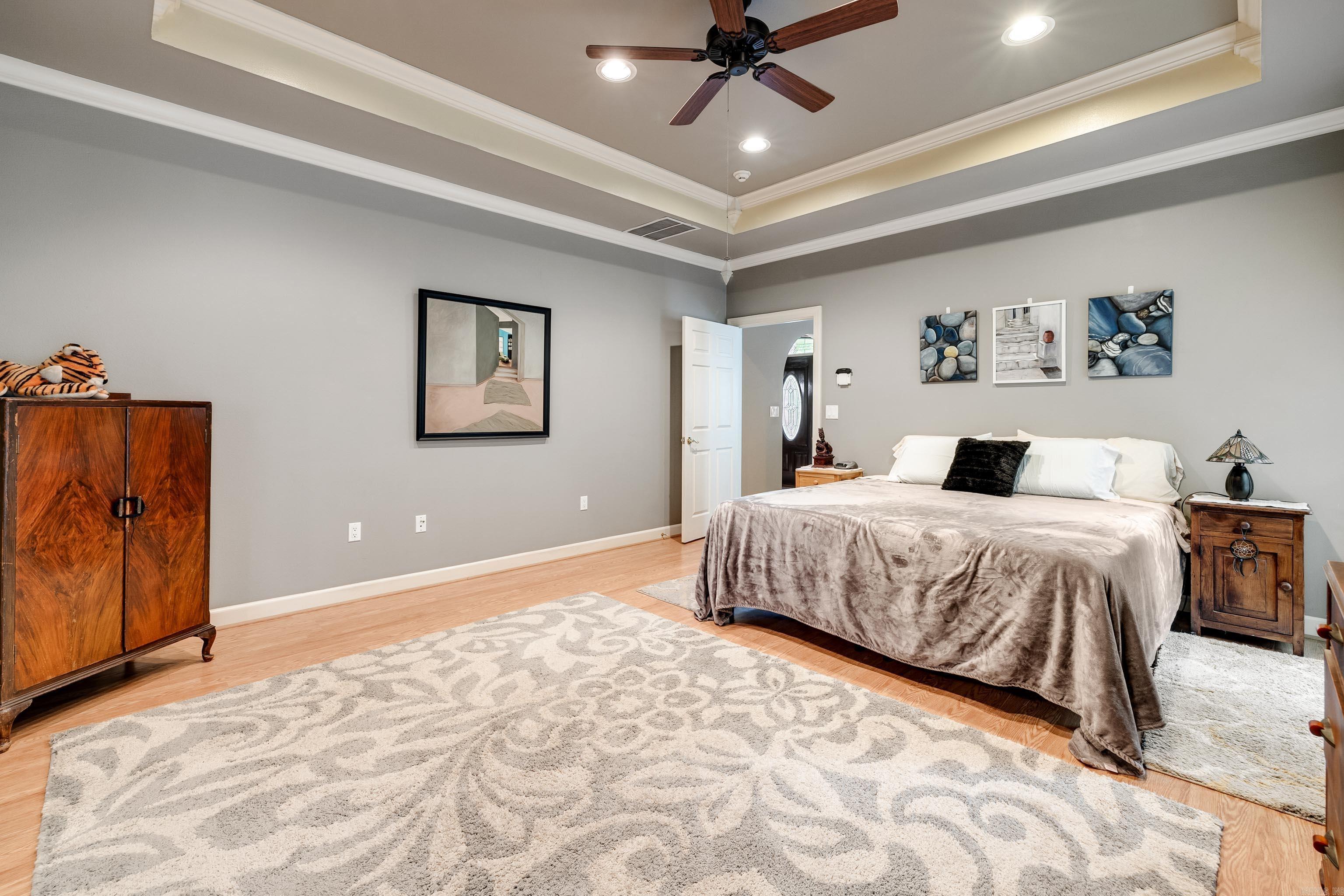 15680 Spring Club  East End, AR