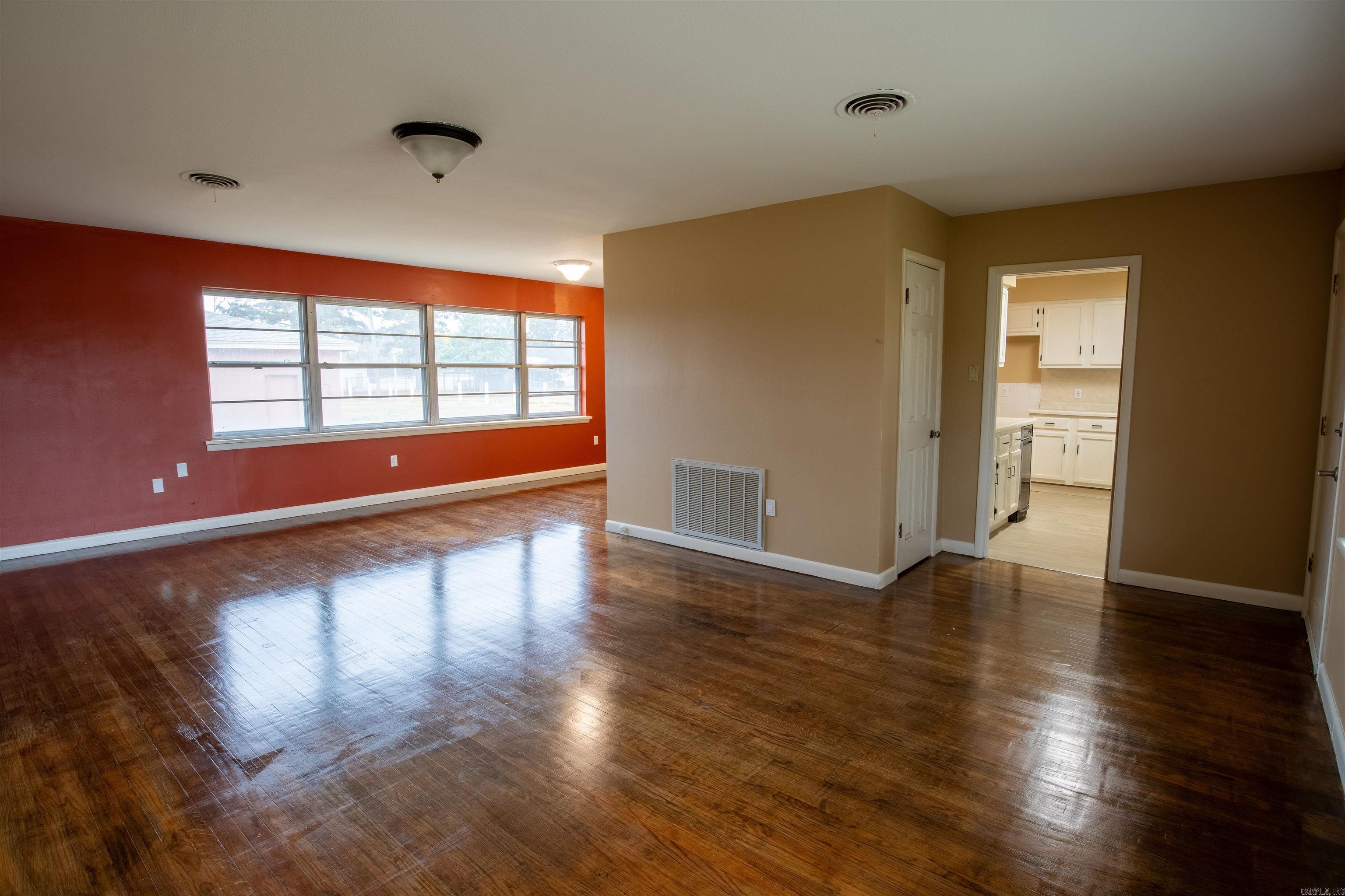 16000 Faulkner Lake  North Little Rock, AR