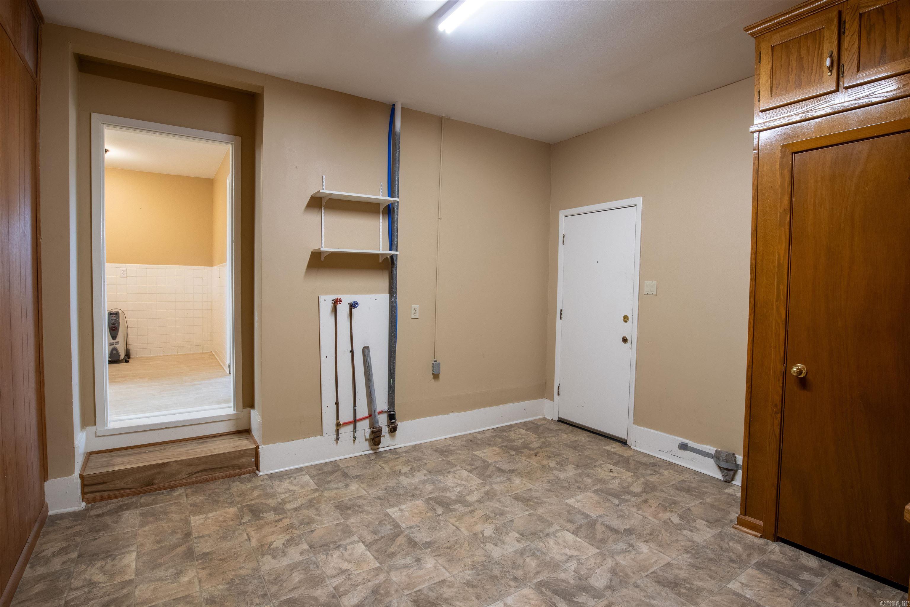 16000 Faulkner Lake  North Little Rock, AR