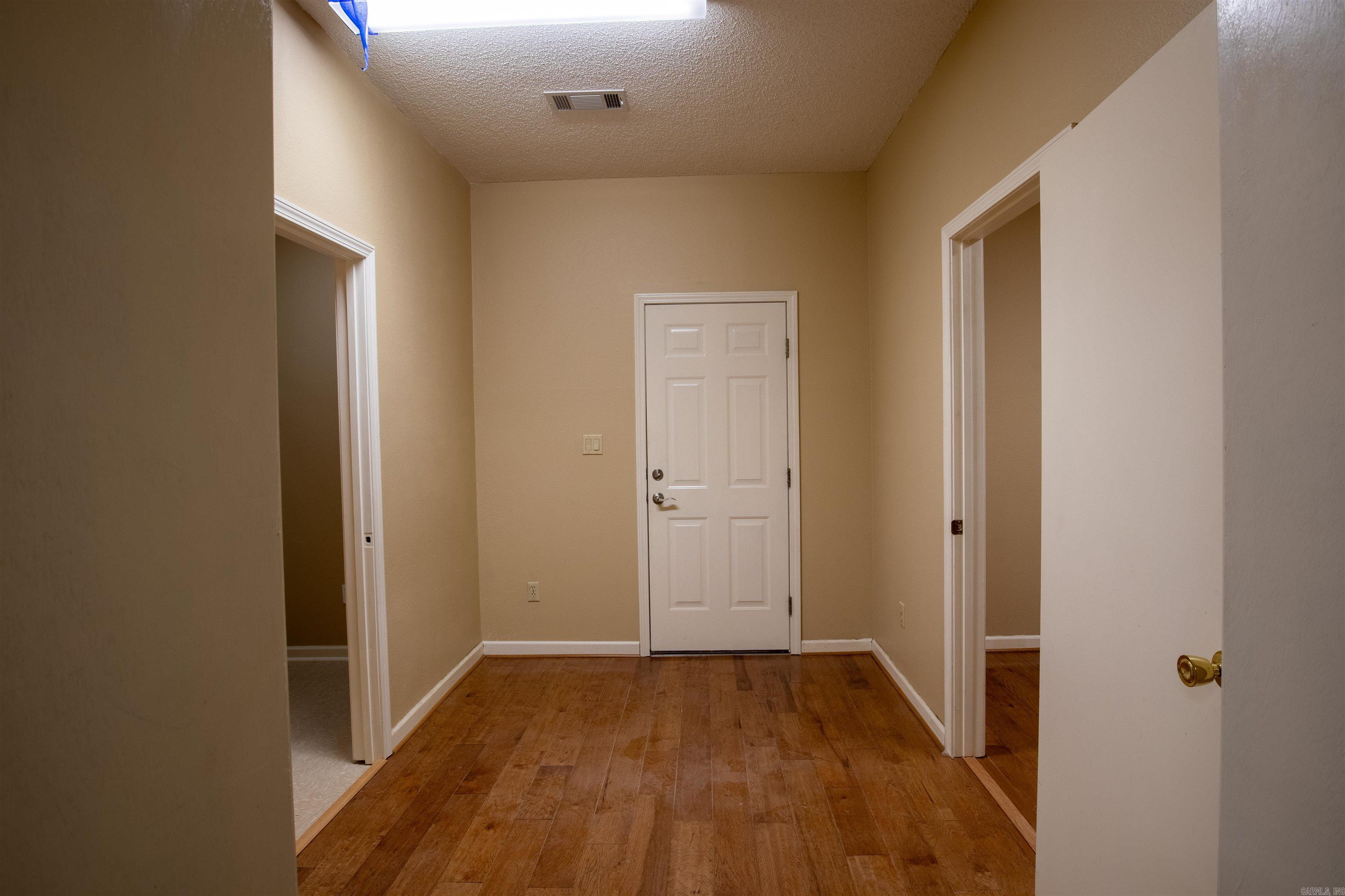 16000 Faulkner Lake  North Little Rock, AR