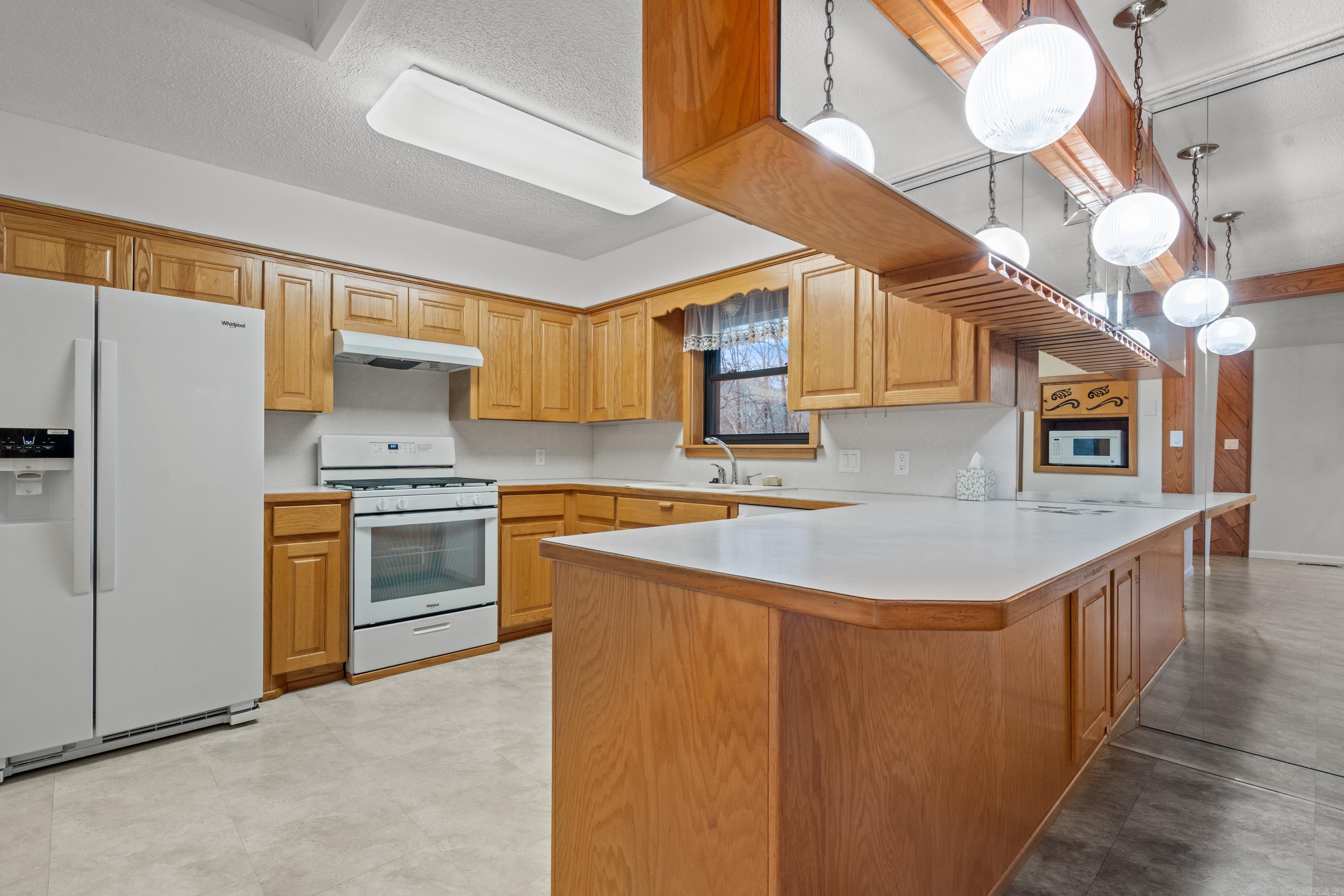 214 S Ross Maddox Rd  Pearcy, AR