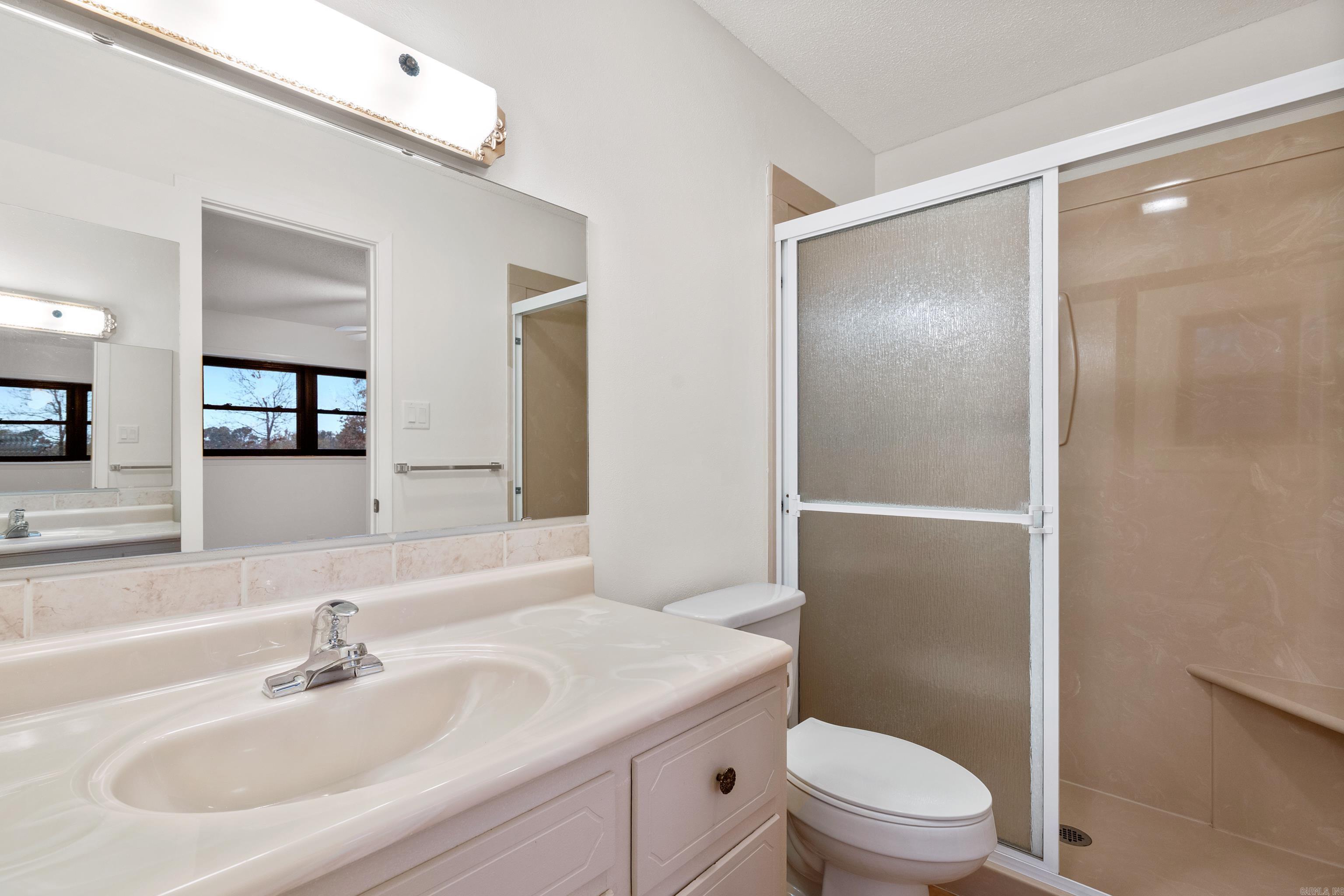 214 S Ross Maddox Rd  Pearcy, AR