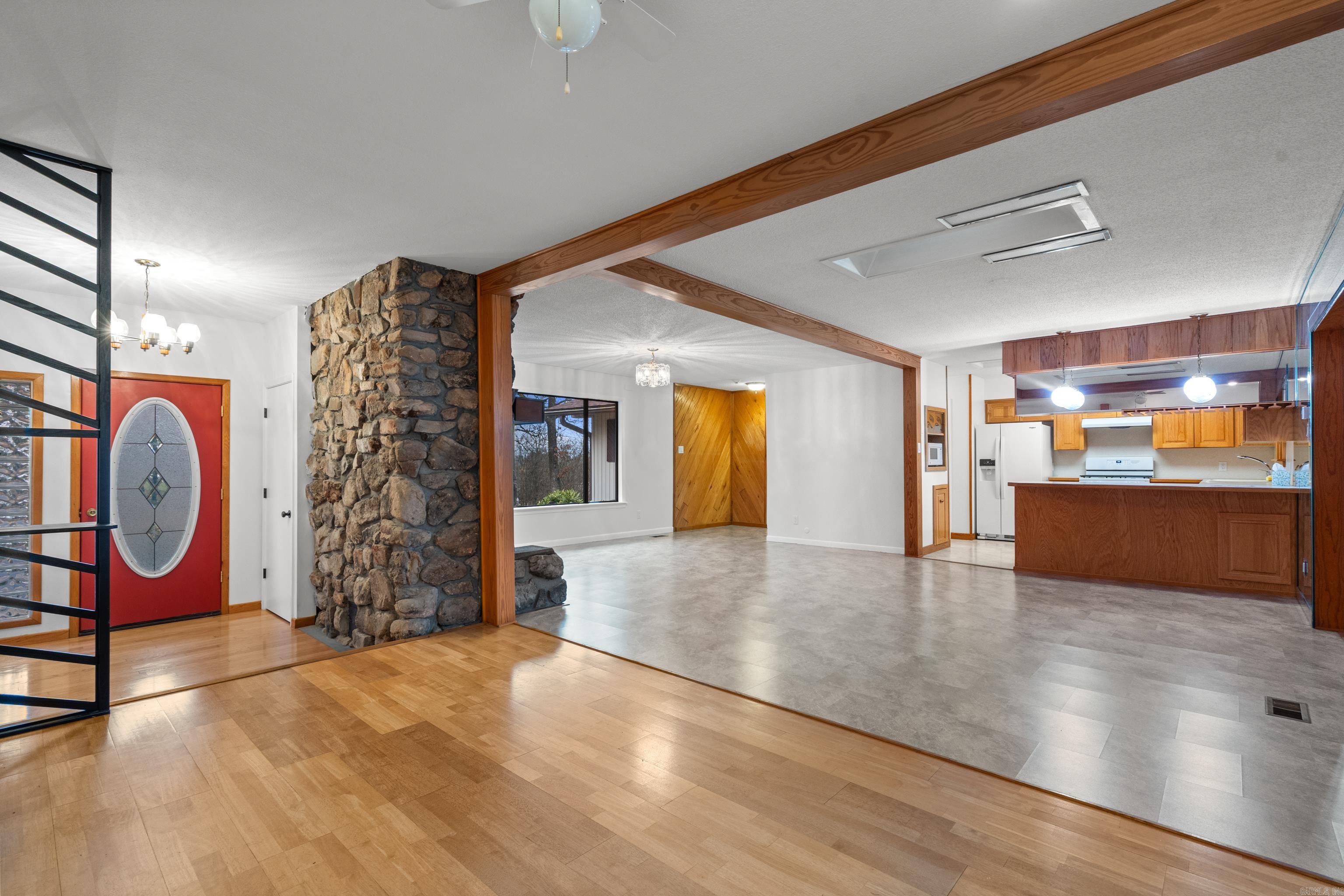 214 S Ross Maddox Rd  Pearcy, AR