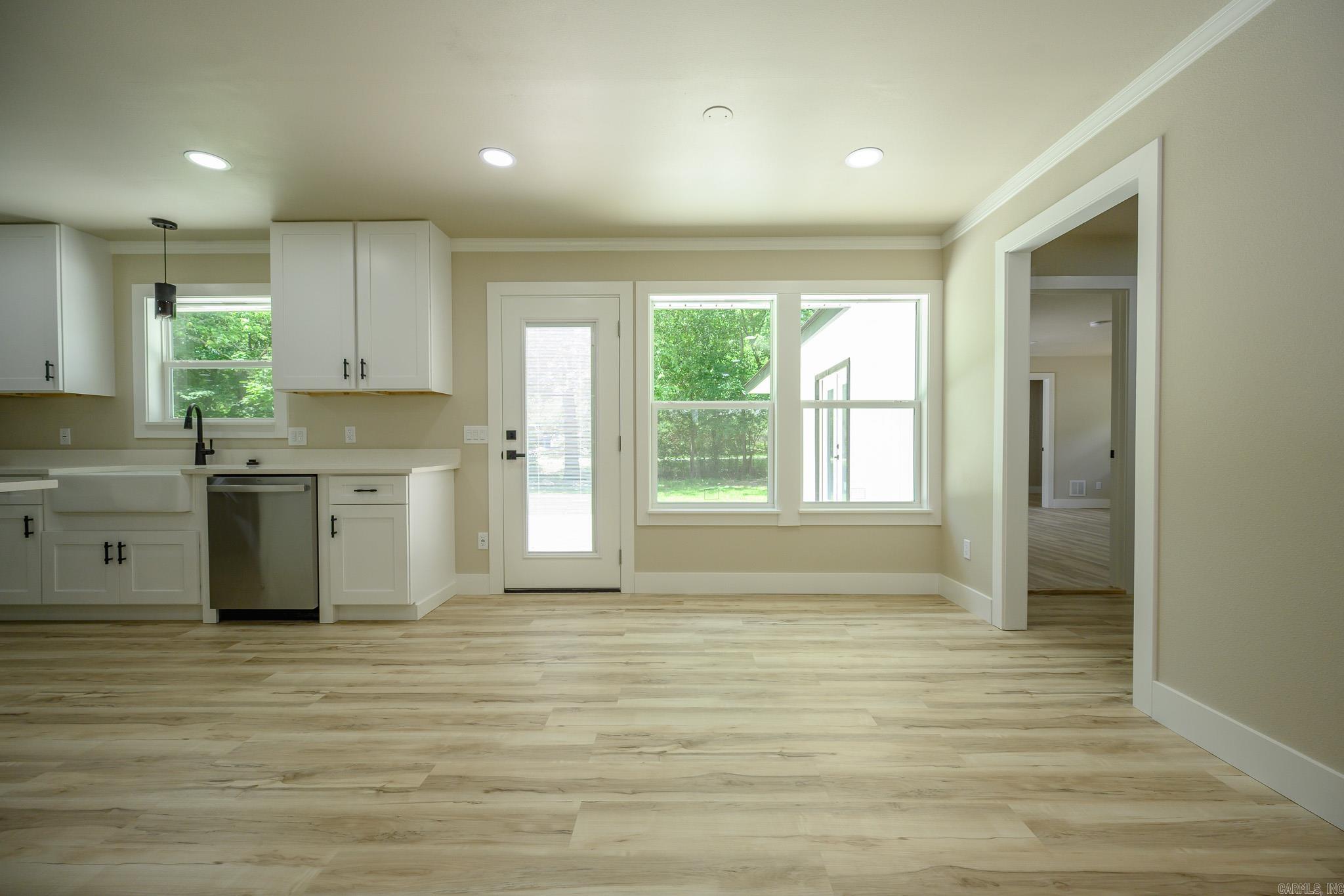 306 Gary Dr. Mena, AR 71953