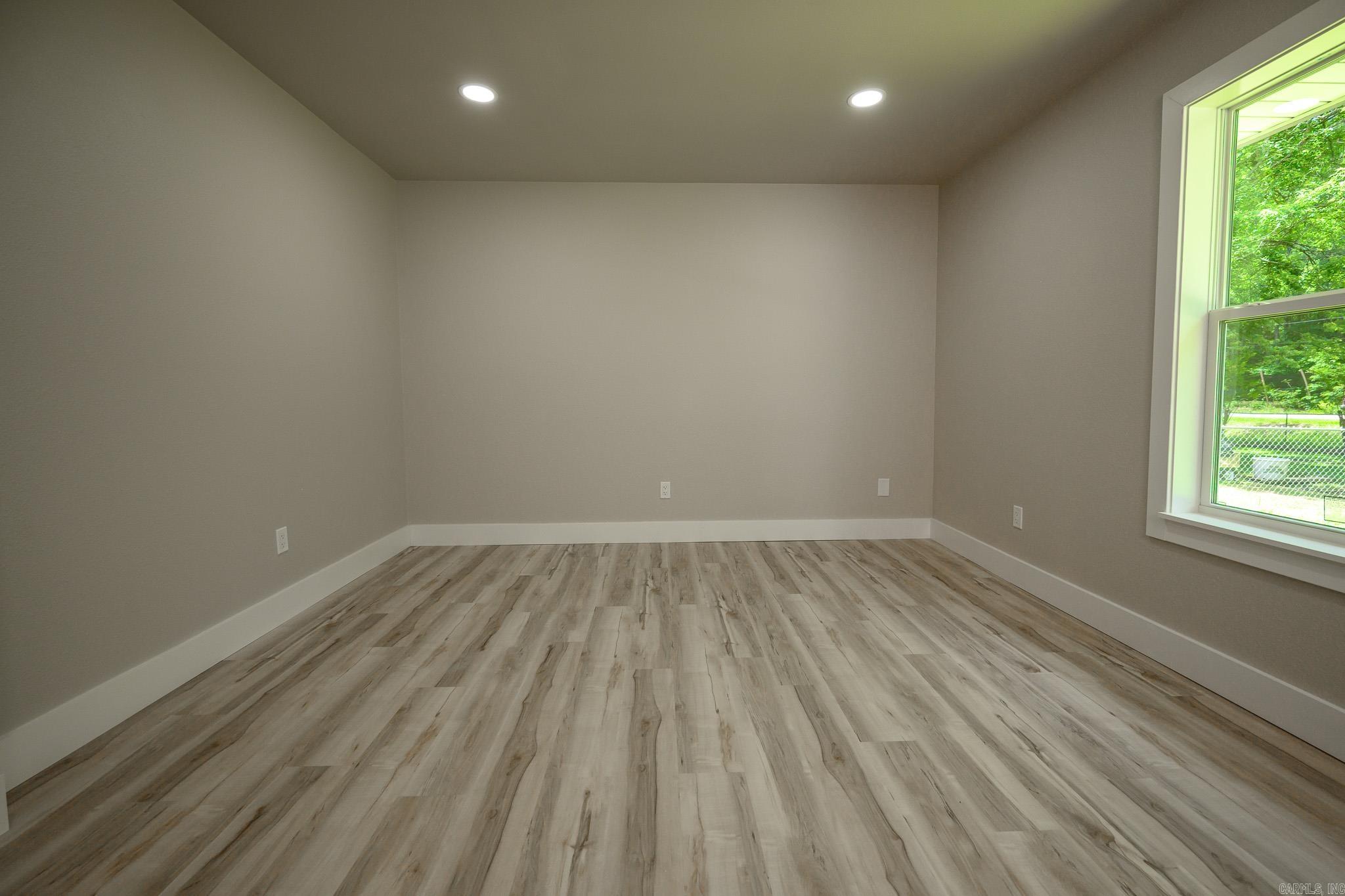 306 Gary Dr. Mena, AR 71953