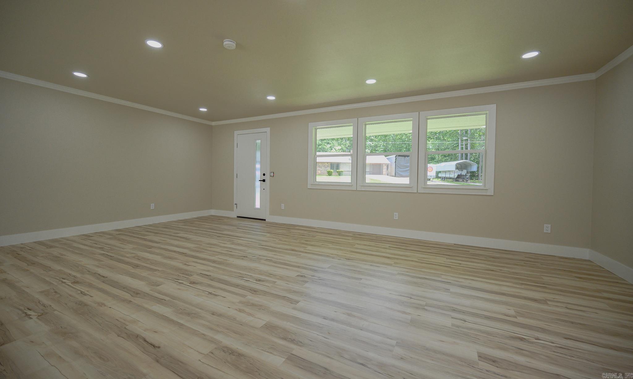 306 Gary Dr. Mena, AR 71953