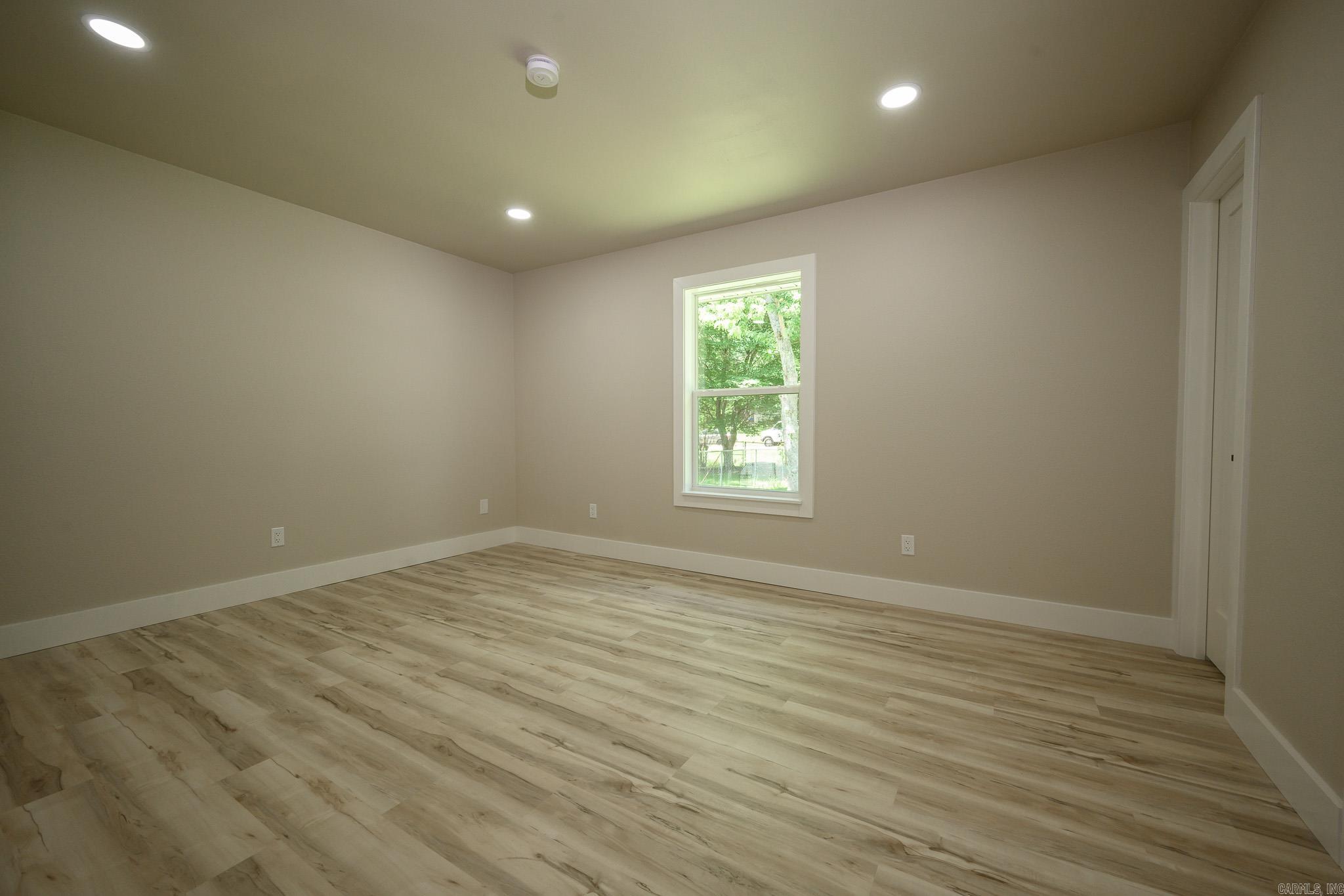 306 Gary Dr. Mena, AR 71953