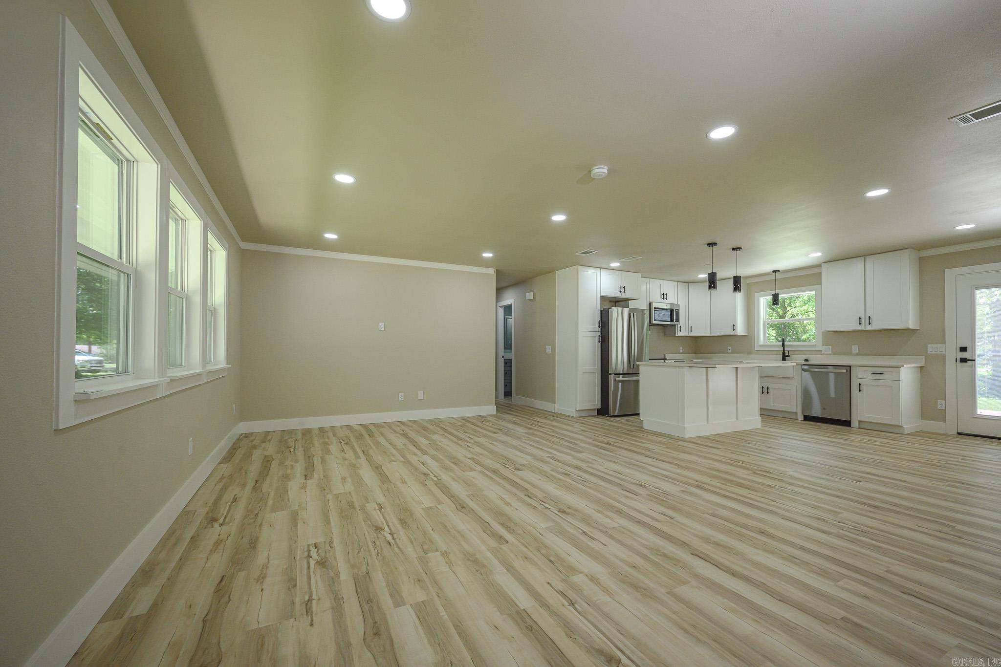 306 Gary Dr. Mena, AR 71953