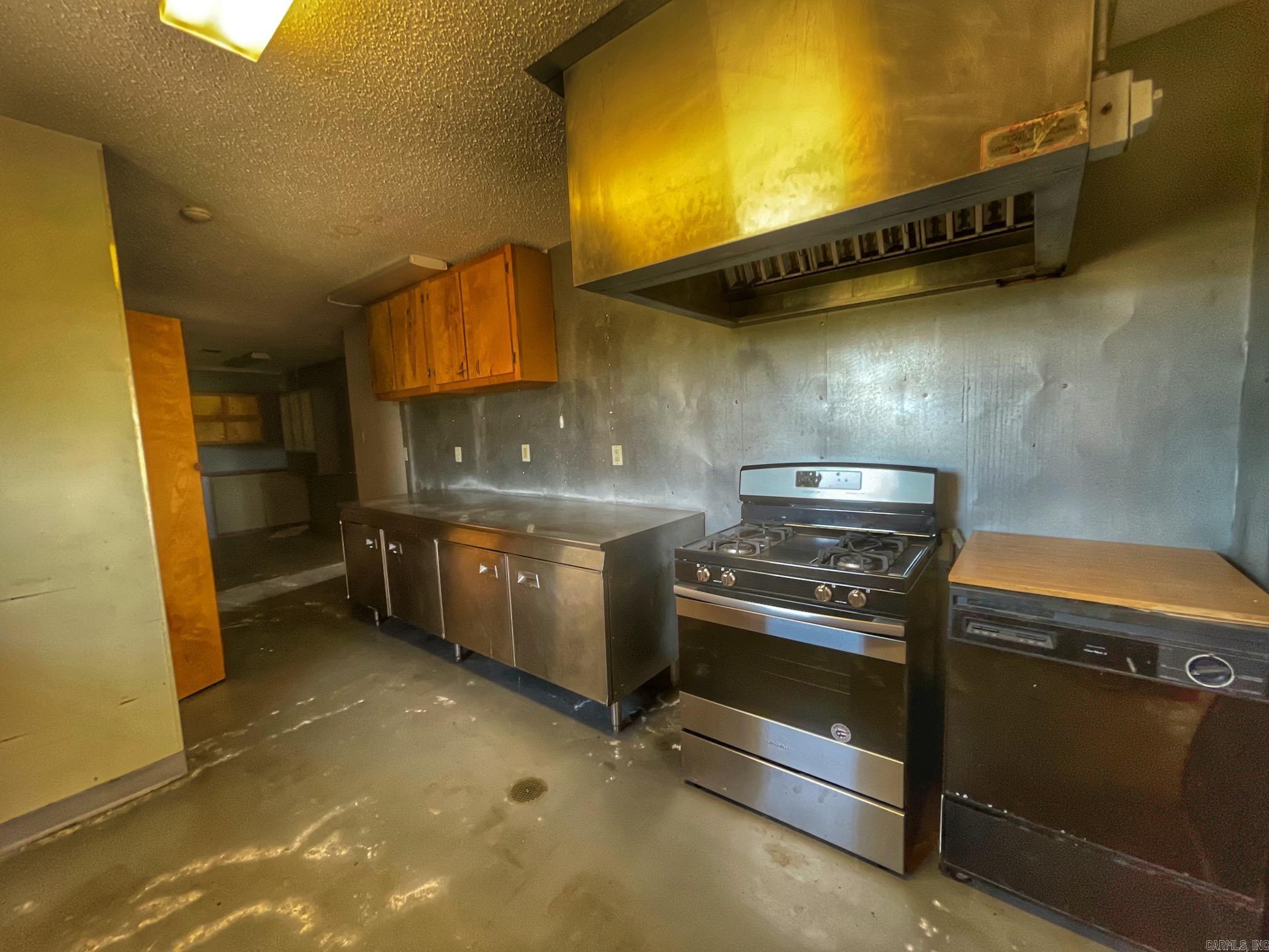 660 Pine Ridge  Pottsville, AR