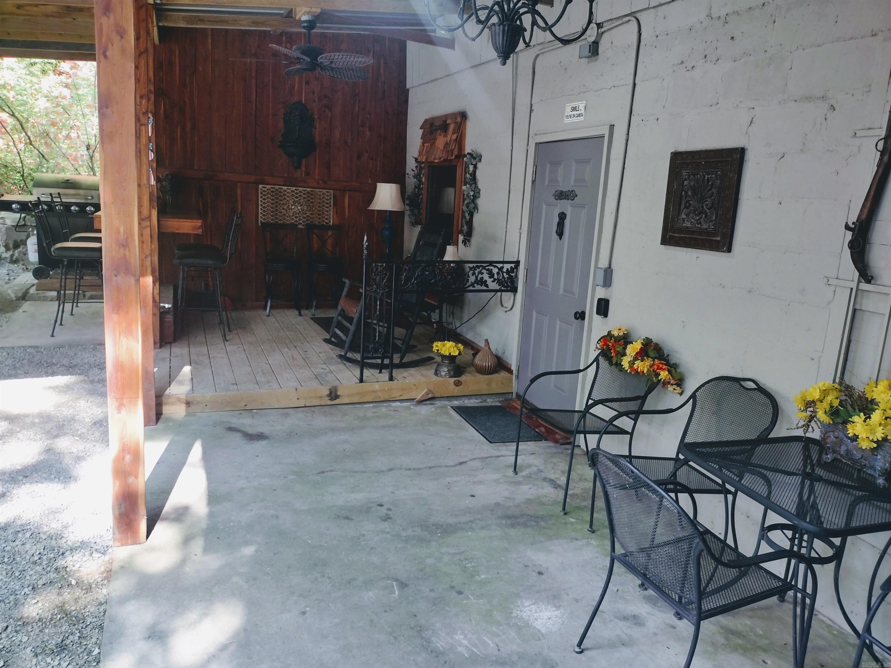 131 Walnut ST  Calico Rock, AR